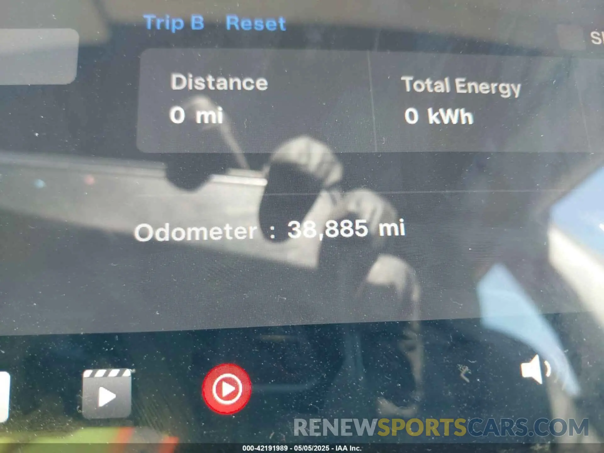 15 Photograph of a damaged car 5YJ3E1EC2NF270198 TESLA MODEL 3 2022