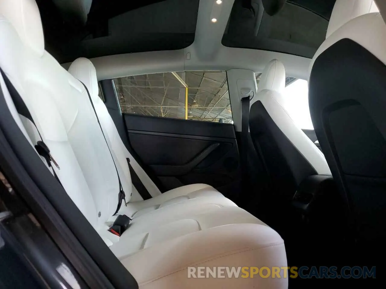 10 Фотография поврежденного автомобиля 5YJ3E1EC2NF294842 TESLA MODEL 3 2022