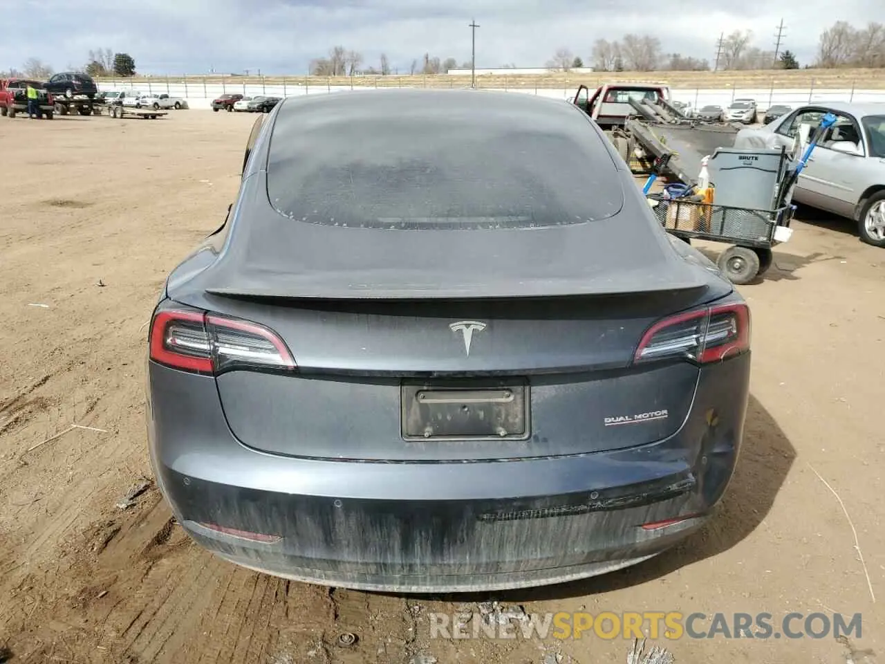 6 Фотография поврежденного автомобиля 5YJ3E1EC2NF357843 TESLA MODEL 3 2022