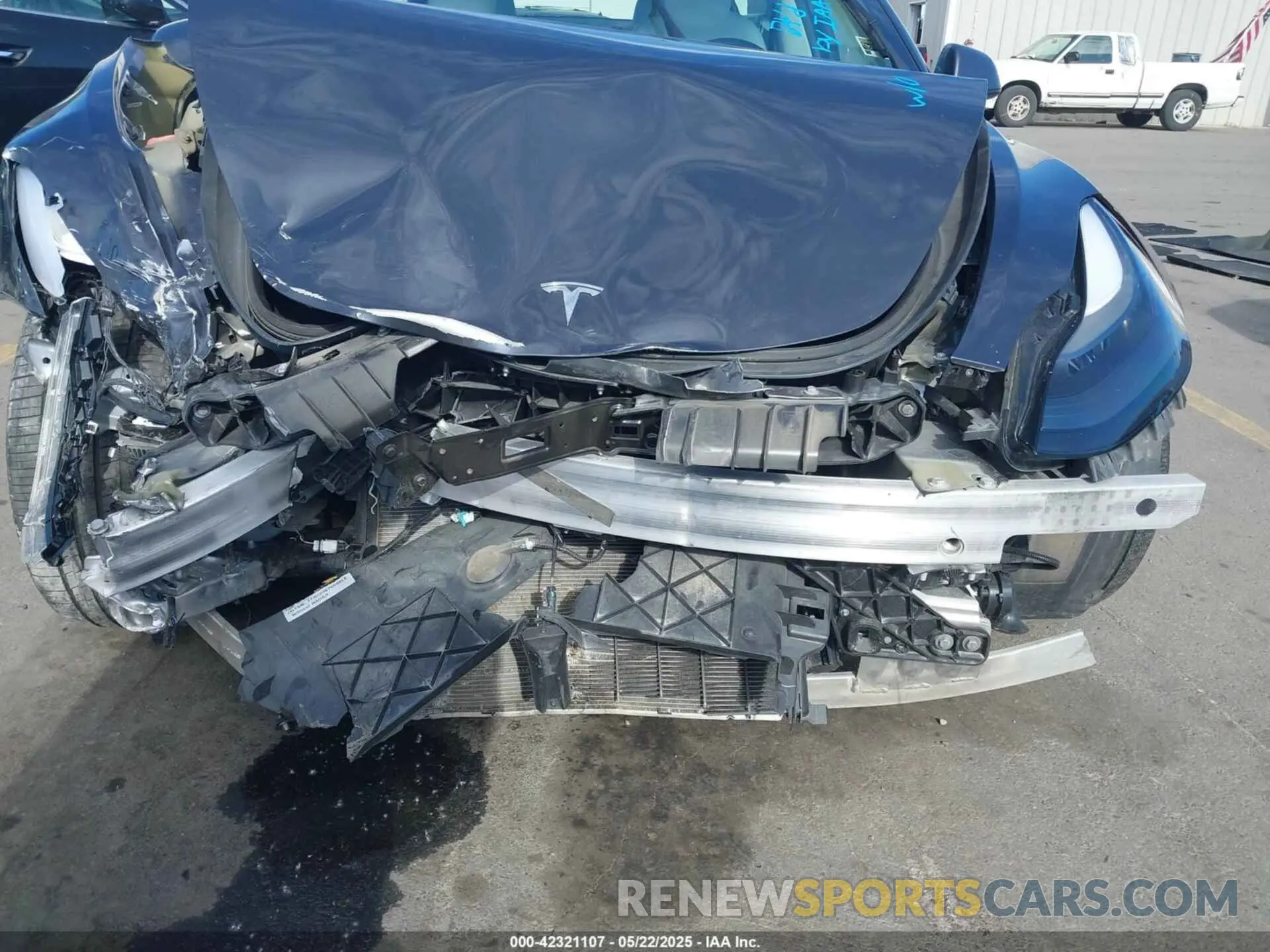 6 Photograph of a damaged car 5YJ3E1EC3NF203321 TESLA MODEL 3 2022