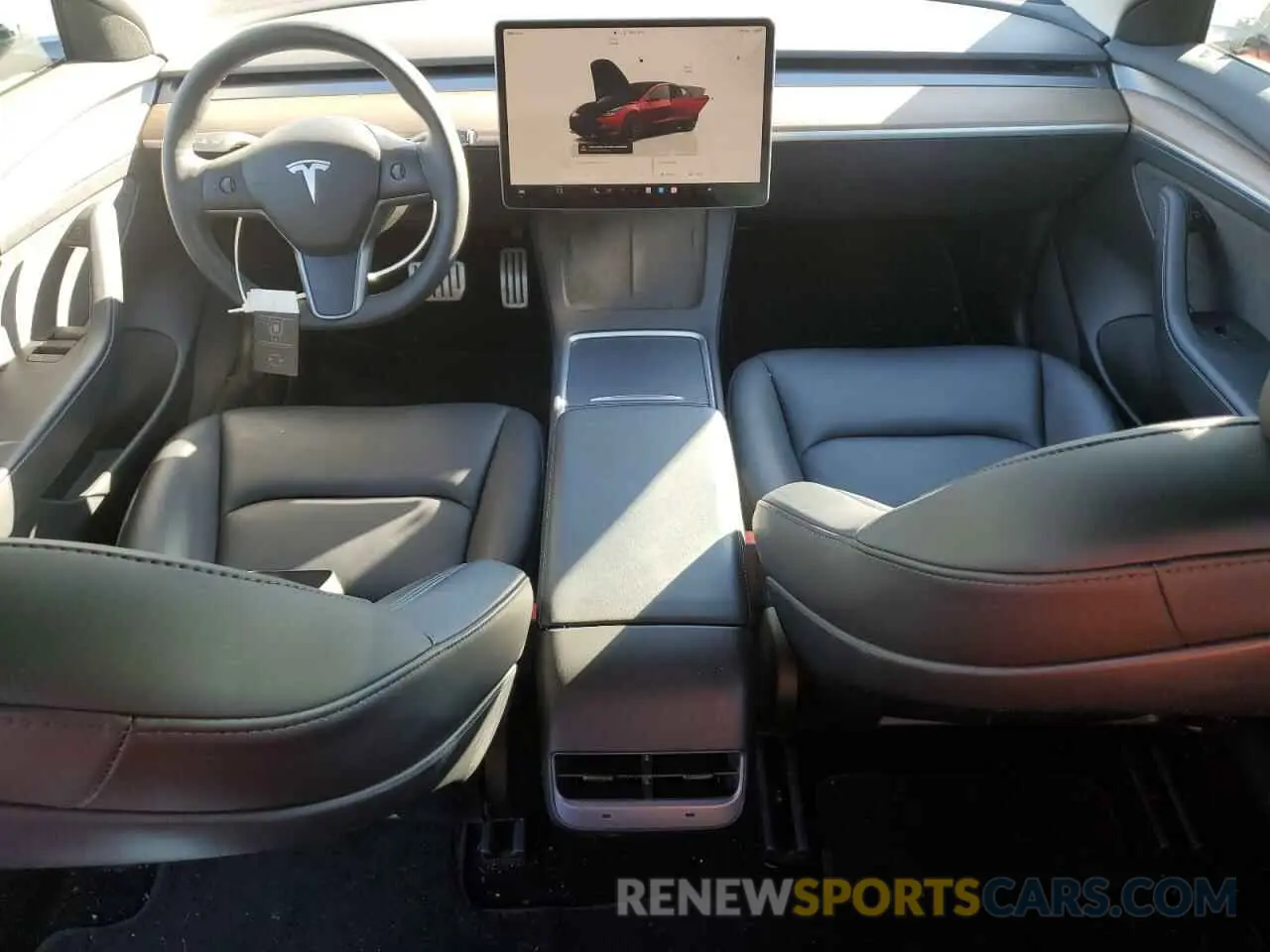 8 Photograph of a damaged car 5YJ3E1EC3NF261560 TESLA MODEL 3 2022
