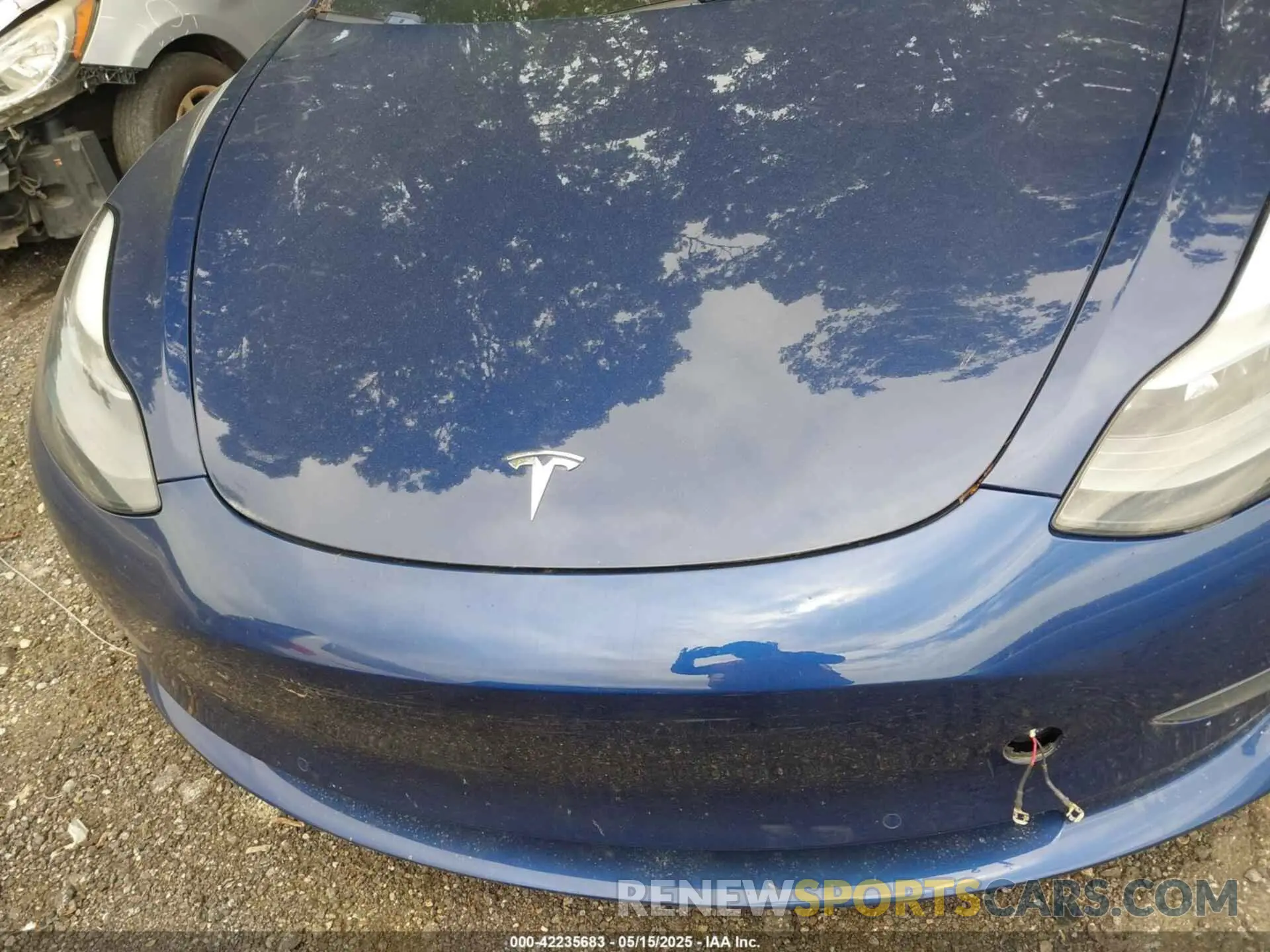 10 Photograph of a damaged car 5YJ3E1EC4NF125289 TESLA MODEL 3 2022