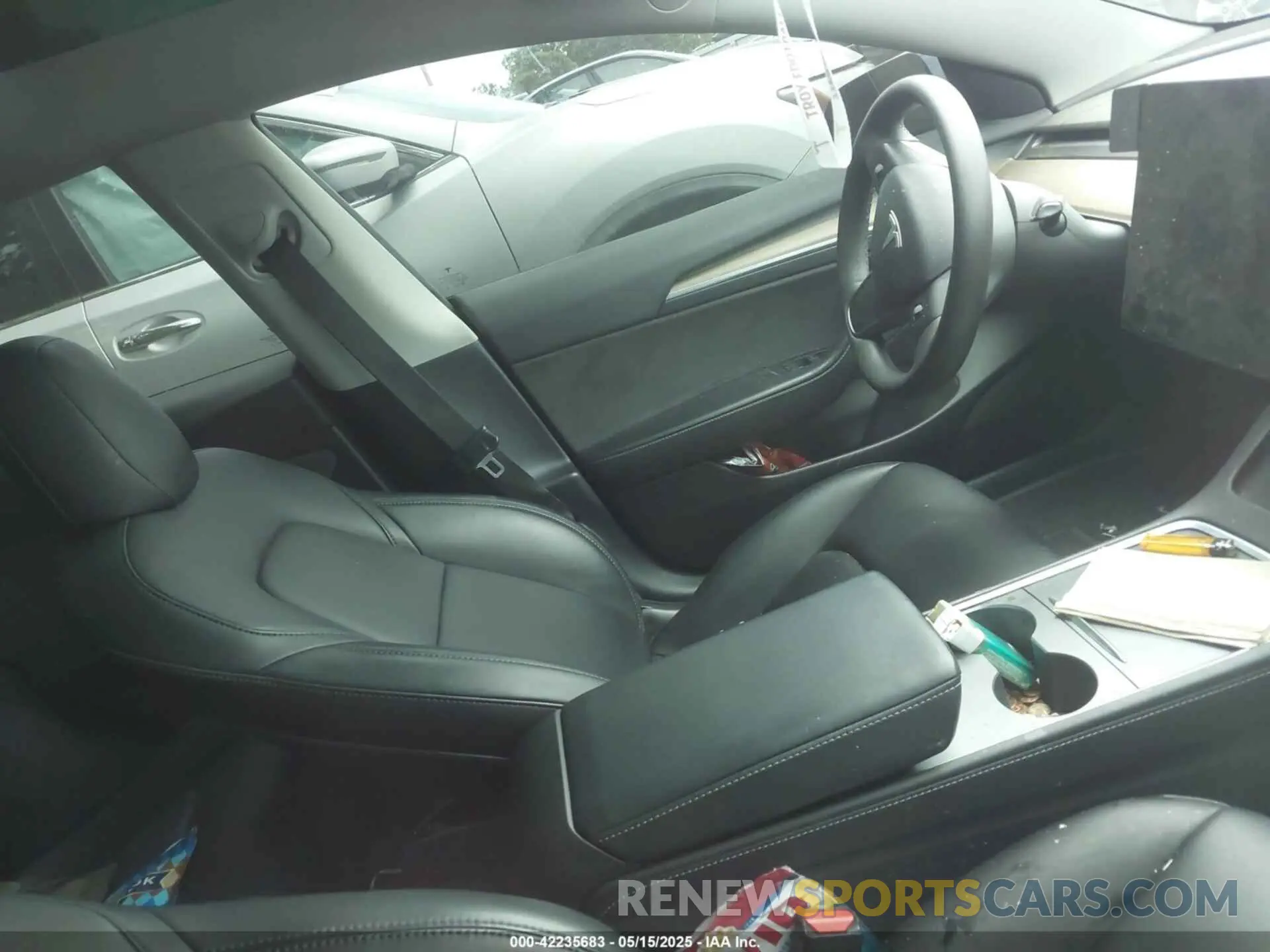 16 Photograph of a damaged car 5YJ3E1EC4NF125289 TESLA MODEL 3 2022