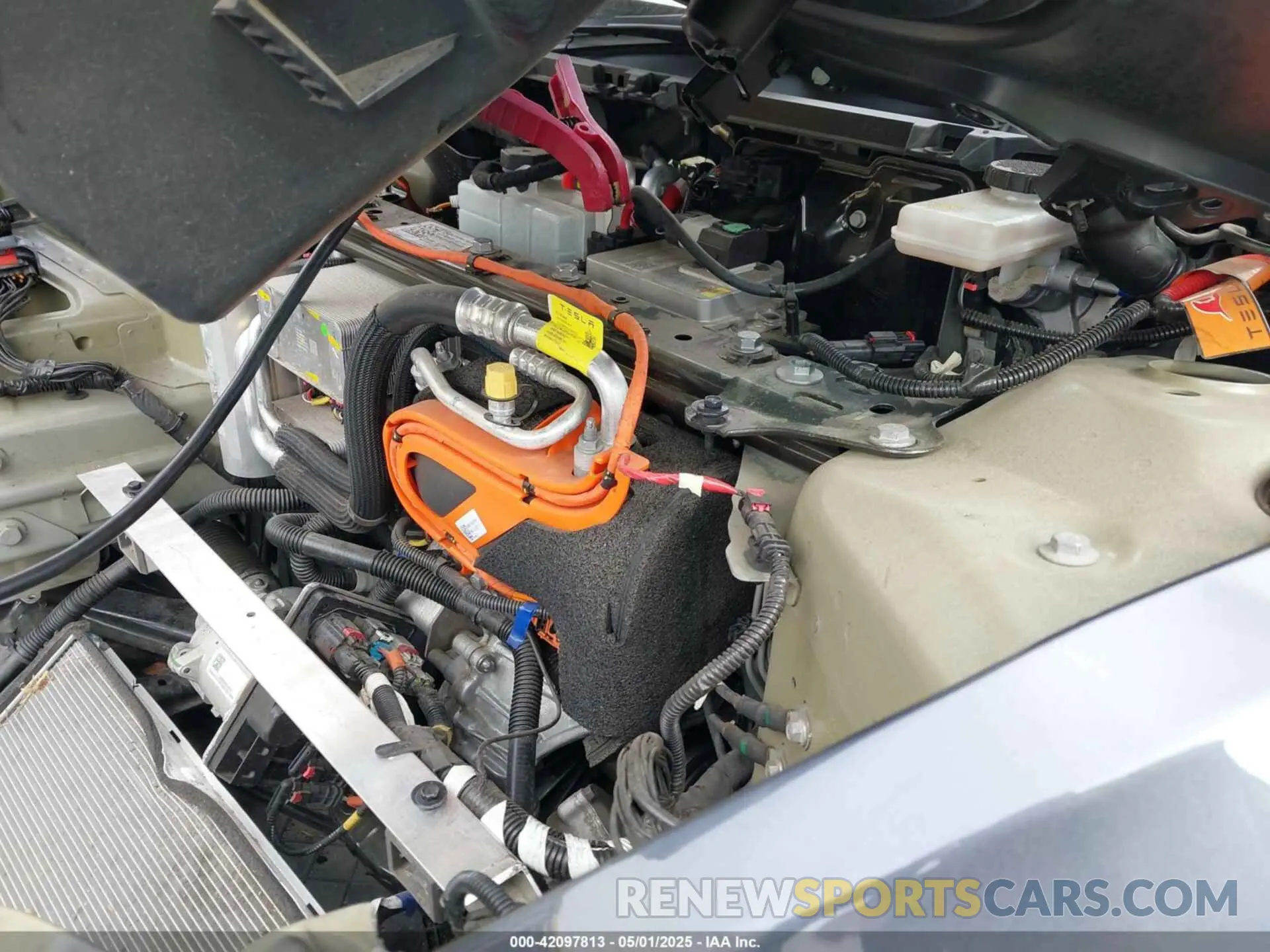 10 Photograph of a damaged car 5YJ3E1EC4NF258974 TESLA MODEL 3 2022