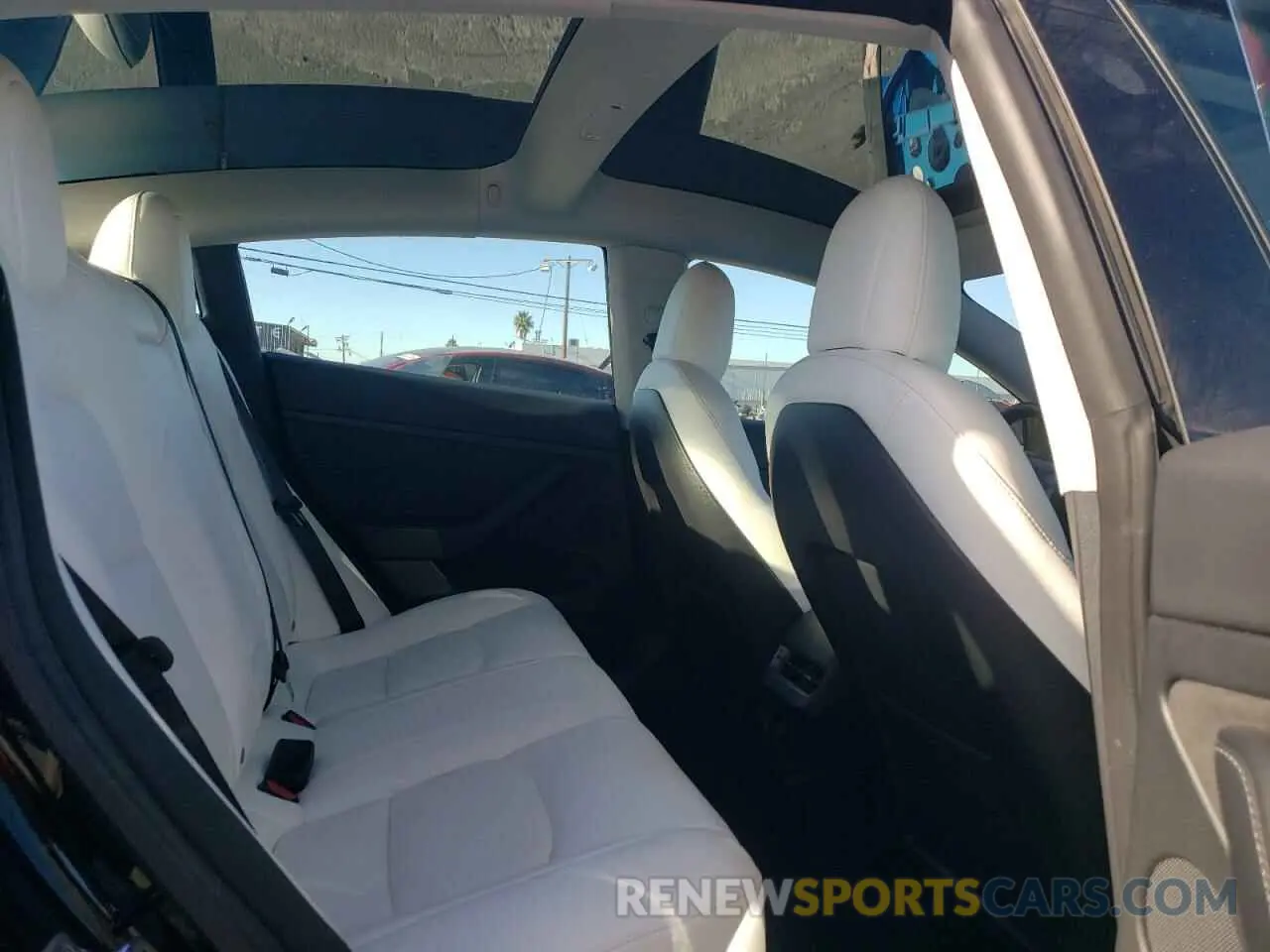 11 Фотография поврежденного автомобиля 5YJ3E1EC5NF120456 TESLA MODEL 3 2022