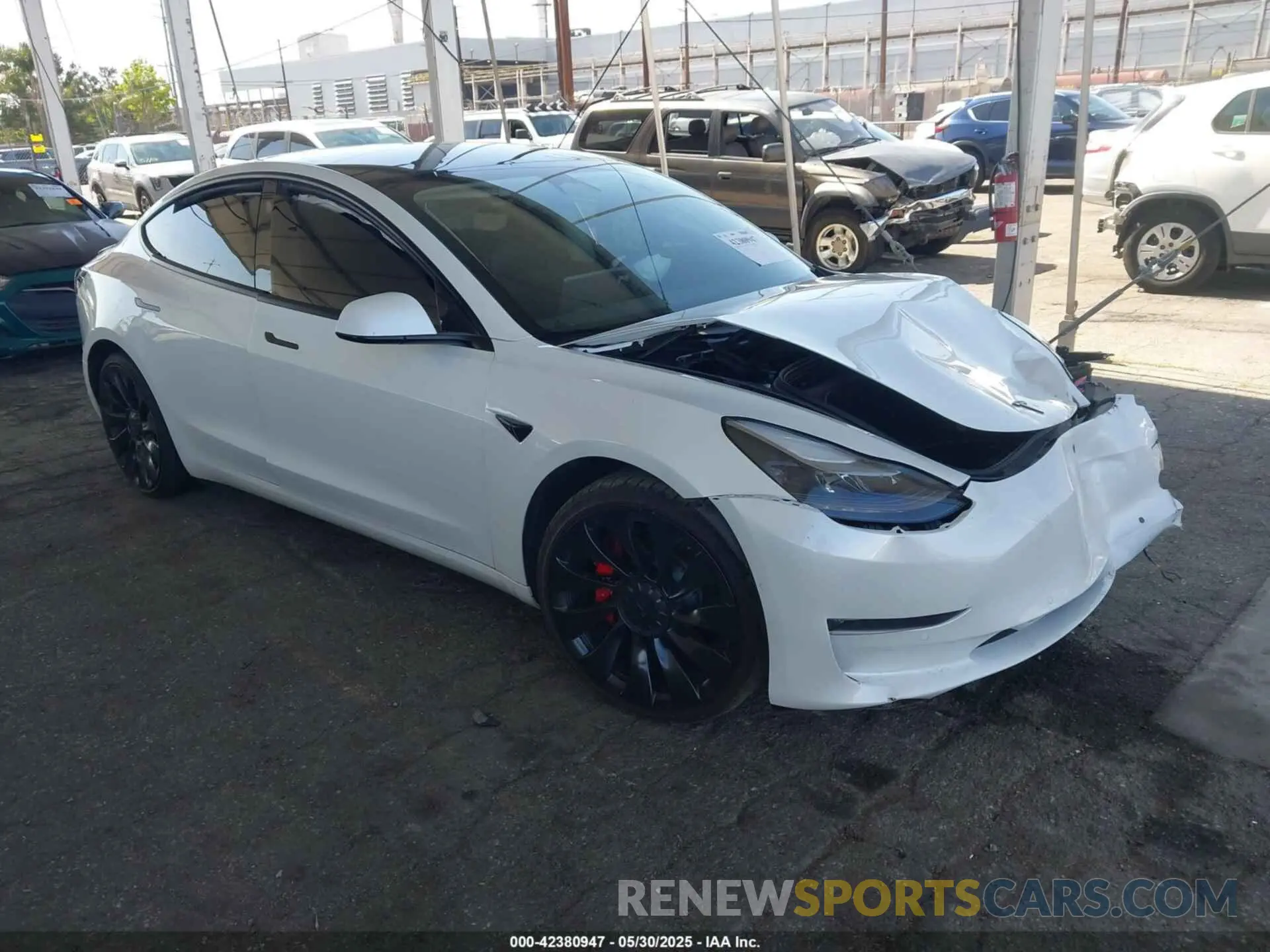 1 Photograph of a damaged car 5YJ3E1EC5NF195612 TESLA MODEL 3 2022