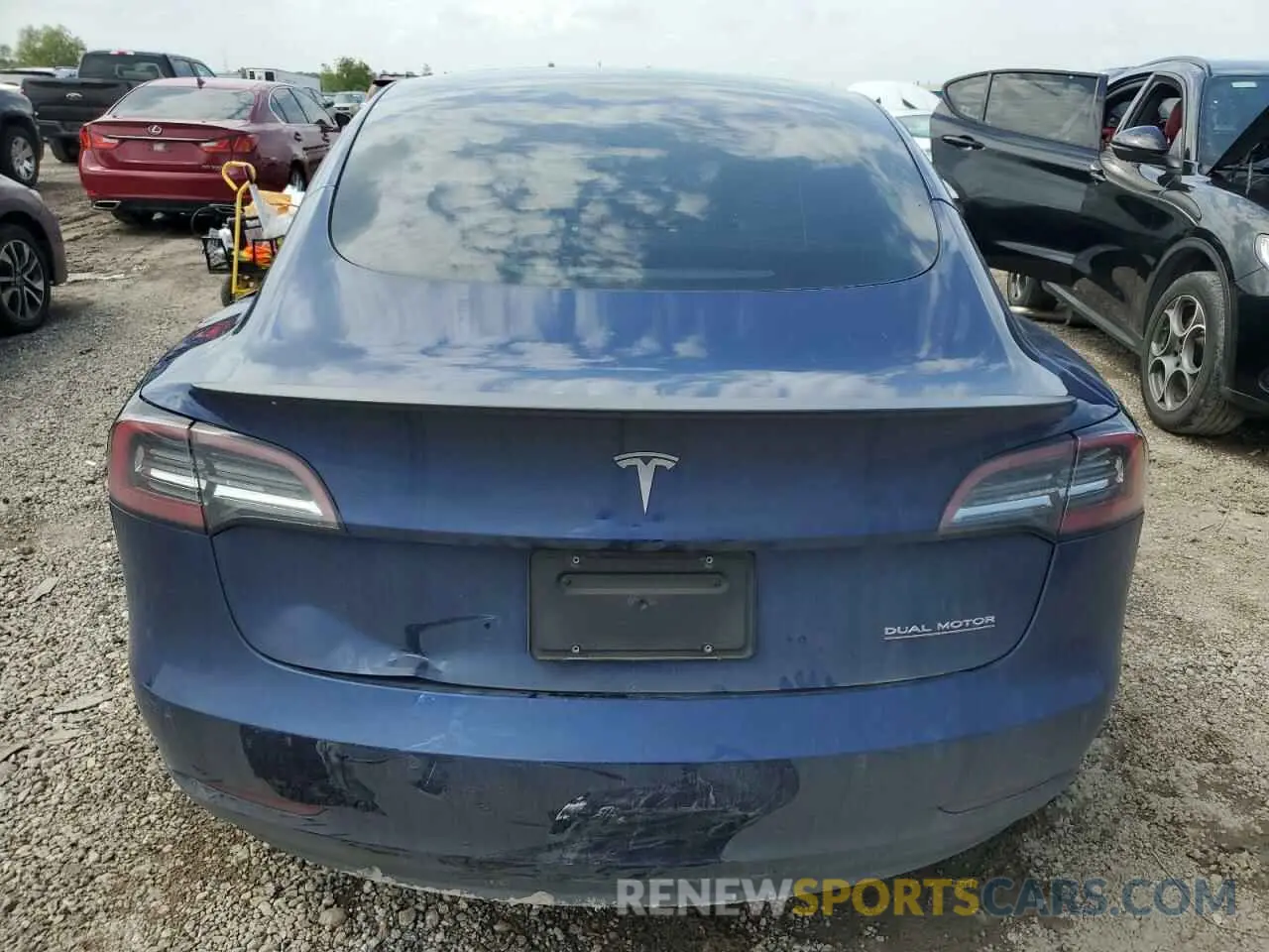 6 Photograph of a damaged car 5YJ3E1EC5NF298108 TESLA MODEL 3 2022