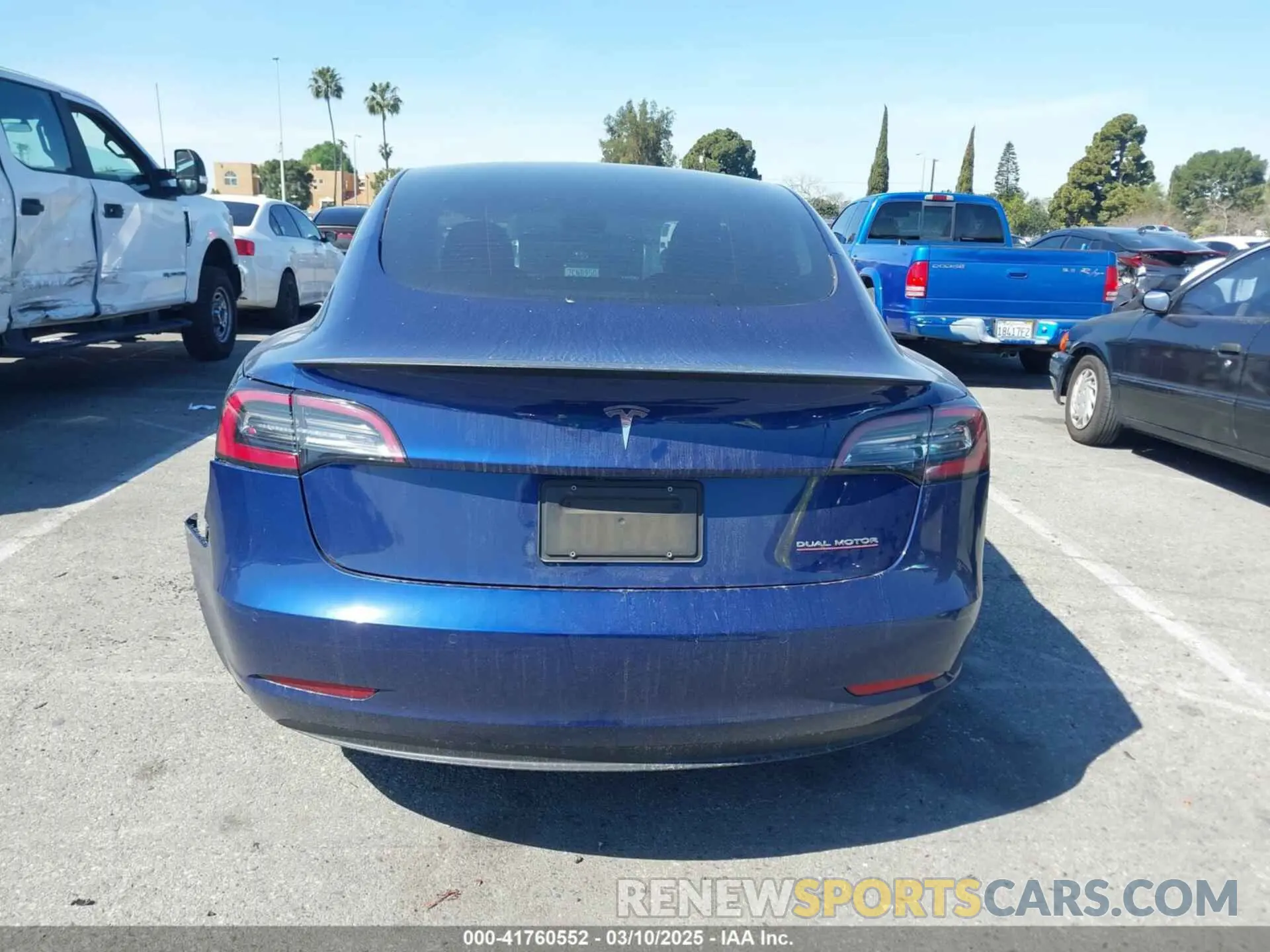 16 Photograph of a damaged car 5YJ3E1EC5NF315764 TESLA MODEL 3 2022