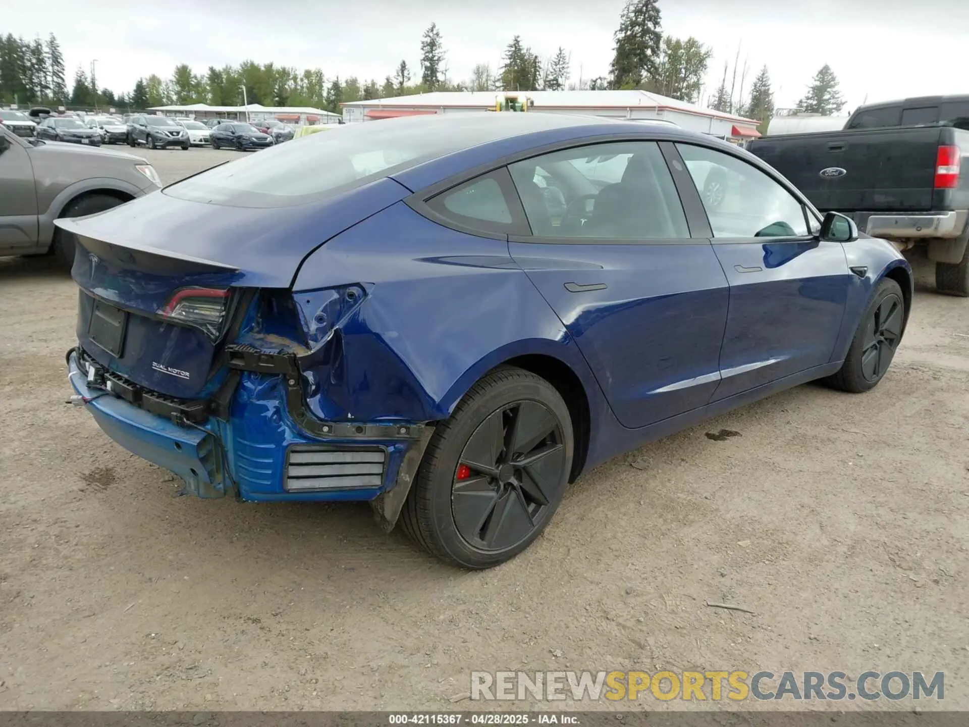 4 Фотография поврежденного автомобиля 5YJ3E1EC5NF356461 TESLA MODEL 3 2022