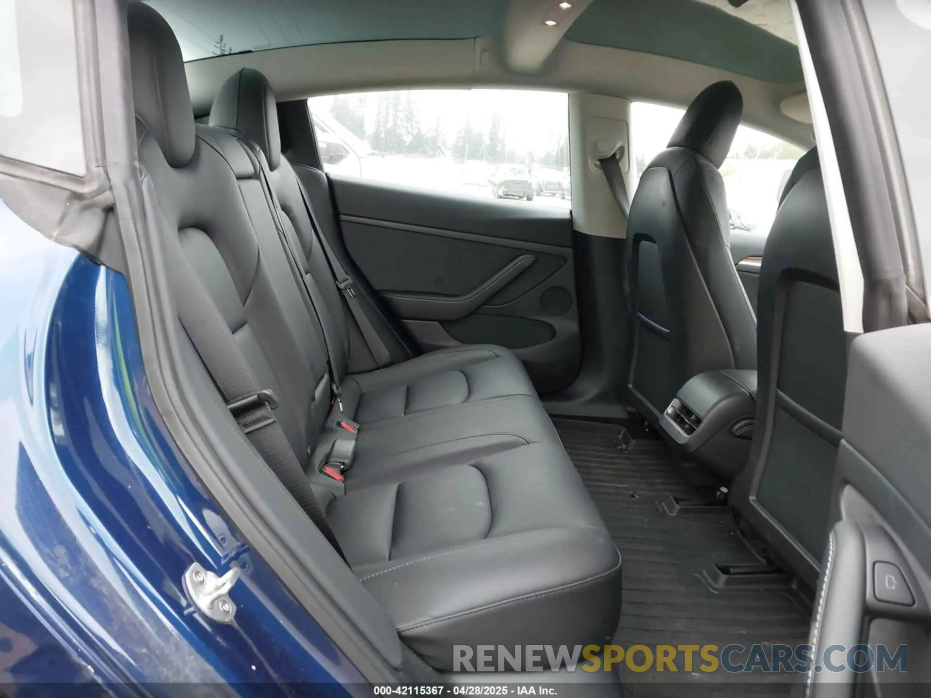 8 Фотография поврежденного автомобиля 5YJ3E1EC5NF356461 TESLA MODEL 3 2022