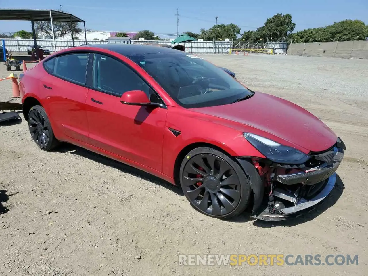 4 Фотография поврежденного автомобиля 5YJ3E1EC6NF168984 TESLA MODEL 3 2022
