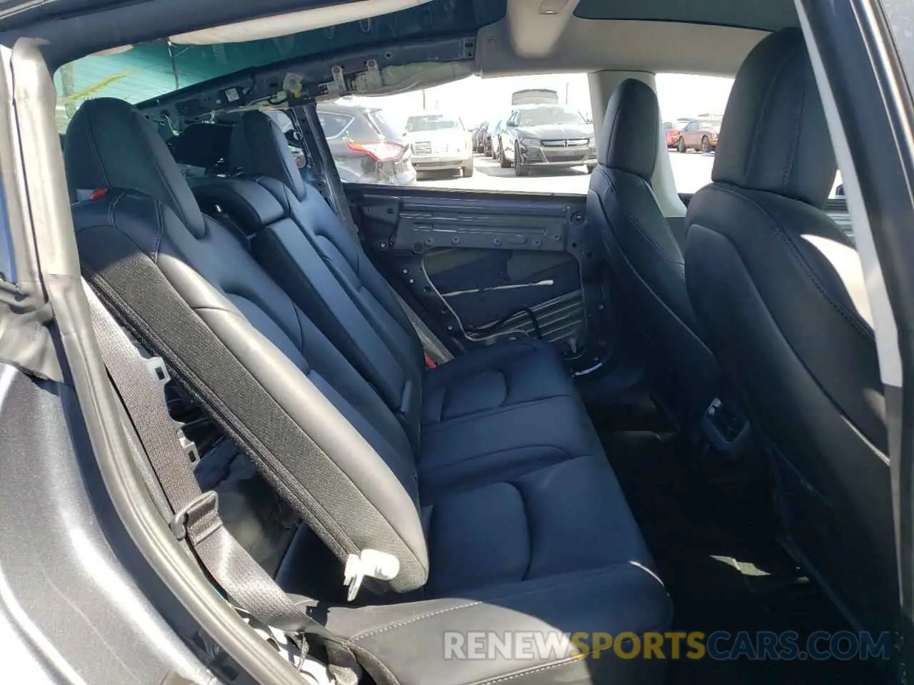 6 Photograph of a damaged car 5YJ3E1EC6NF209324 TESLA MODEL 3 2022