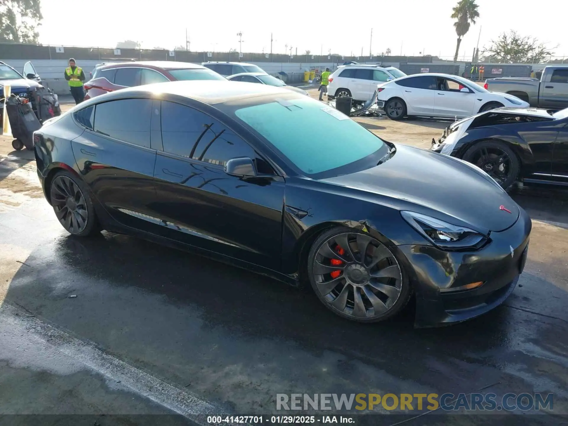 1 Фотография поврежденного автомобиля 5YJ3E1EC7NF137744 TESLA MODEL 3 2022