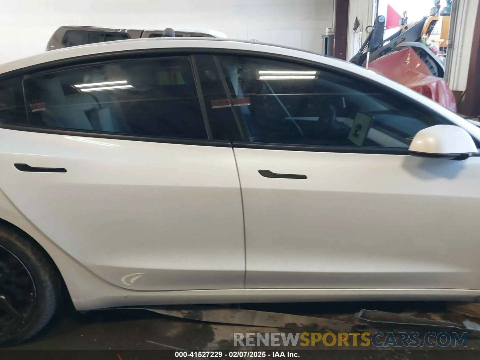 13 Photograph of a damaged car 5YJ3E1EC7NF202933 TESLA MODEL 3 2022