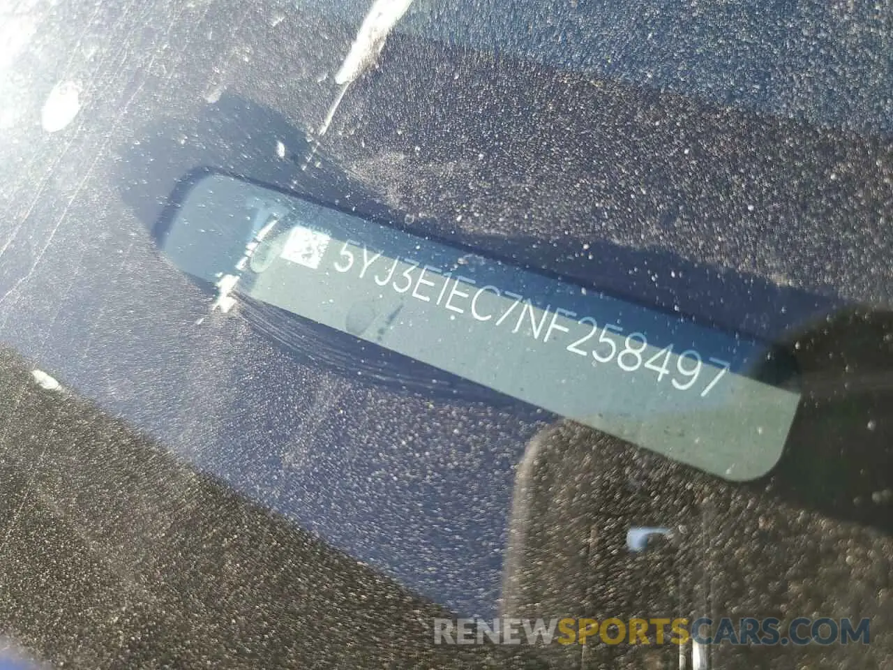 12 Photograph of a damaged car 5YJ3E1EC7NF258497 TESLA MODEL 3 2022