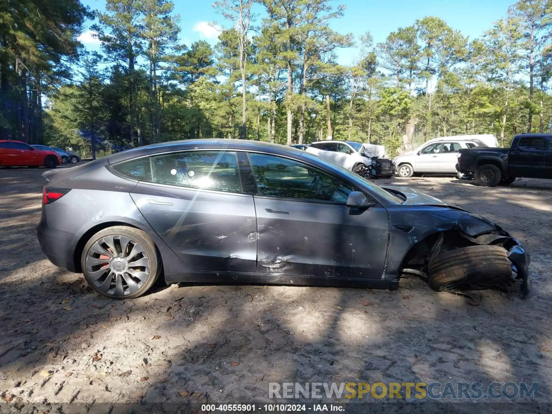 13 Photograph of a damaged car 5YJ3E1EC7NF329679 TESLA MODEL 3 2022