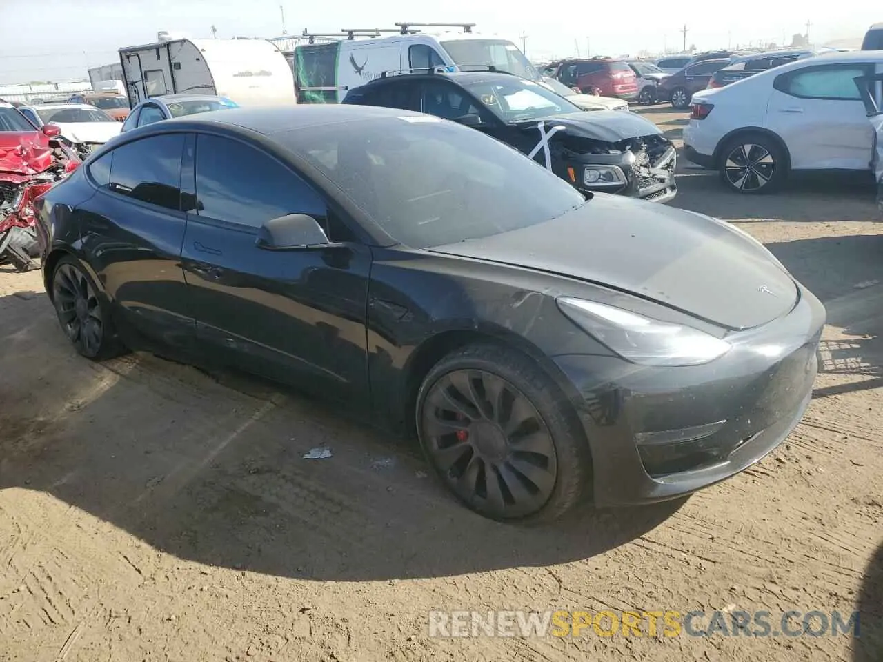 4 Photograph of a damaged car 5YJ3E1EC8NF106860 TESLA MODEL 3 2022