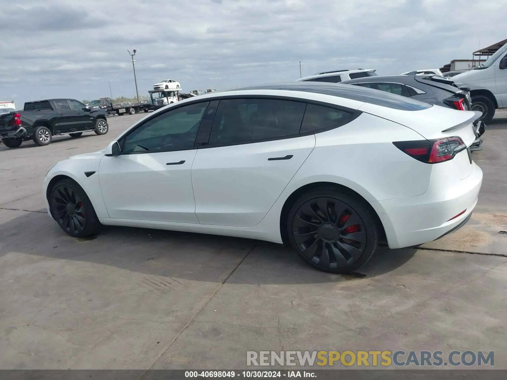 14 Photograph of a damaged car 5YJ3E1EC8NF163155 TESLA MODEL 3 2022