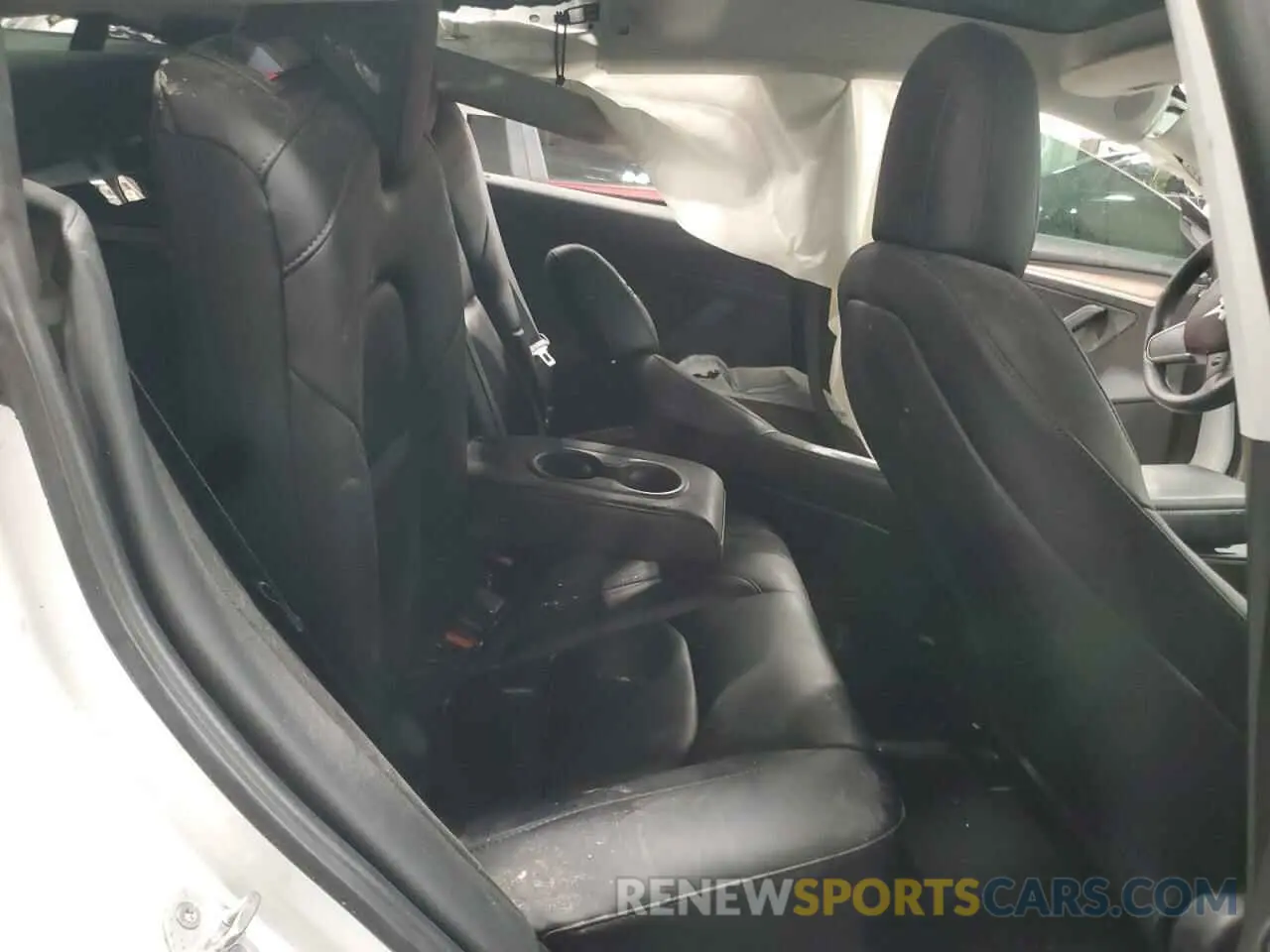 10 Фотография поврежденного автомобиля 5YJ3E1EC8NF200530 TESLA MODEL 3 2022