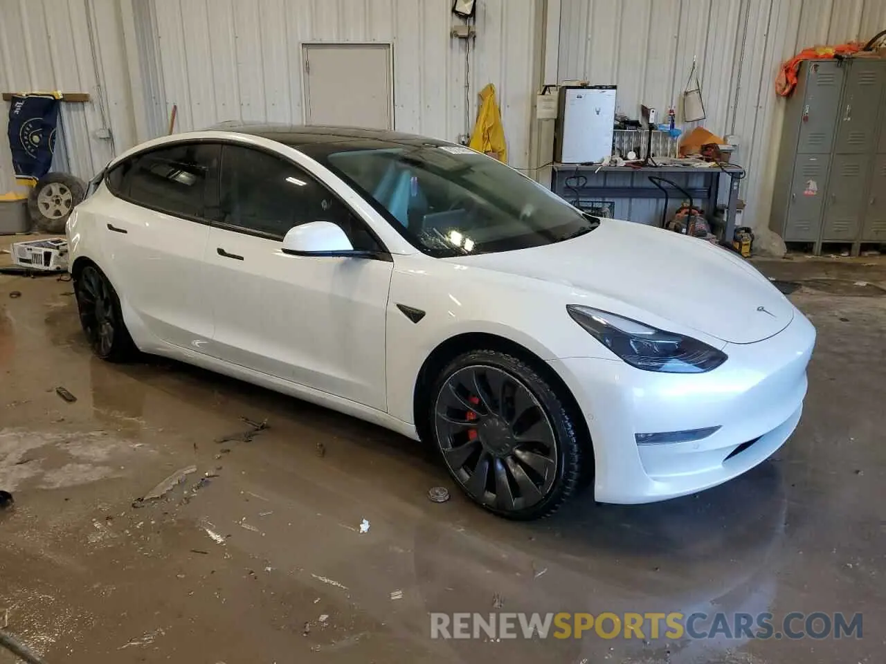 4 Фотография поврежденного автомобиля 5YJ3E1EC8NF200530 TESLA MODEL 3 2022