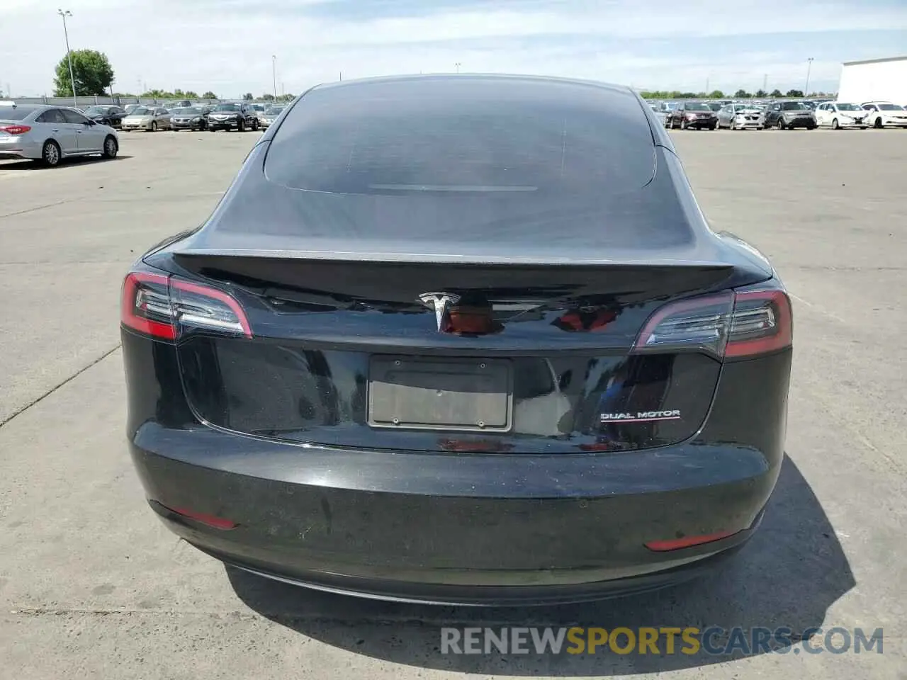 6 Photograph of a damaged car 5YJ3E1EC8NF270240 TESLA MODEL 3 2022