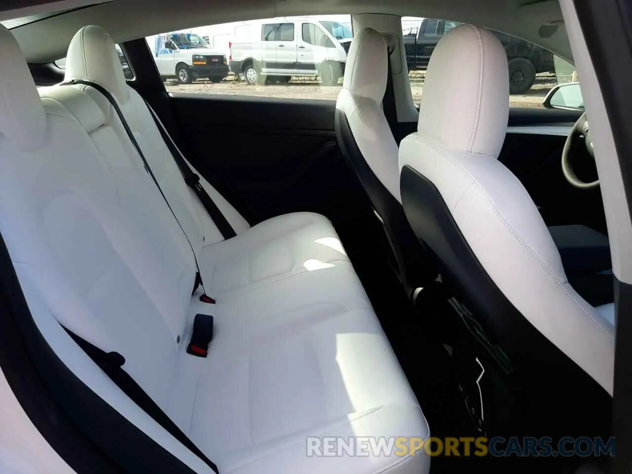 6 Фотография поврежденного автомобиля 5YJ3E1EC8NF274028 TESLA MODEL 3 2022