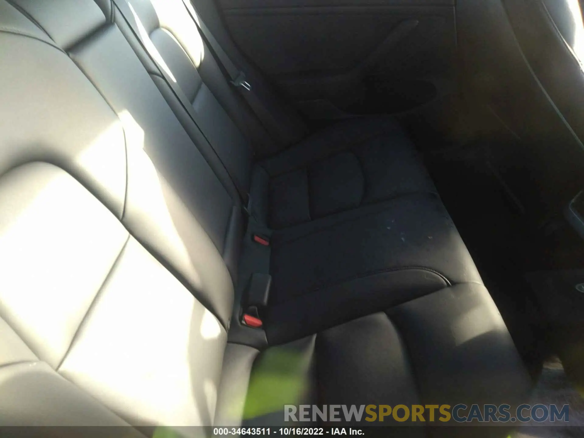 8 Photograph of a damaged car 5YJ3E1EC8NF317704 TESLA MODEL 3 2022