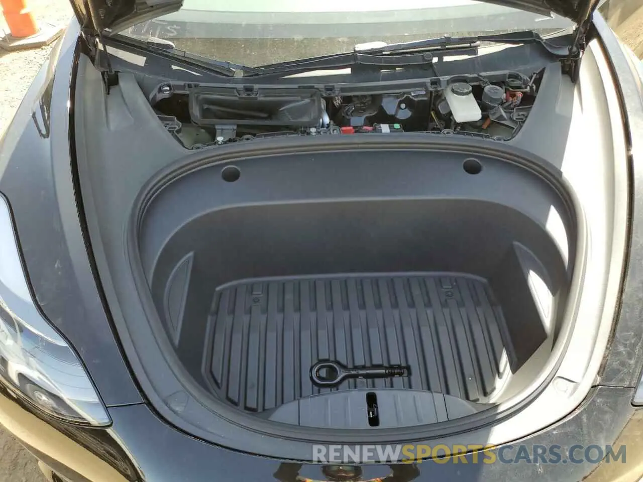 11 Photograph of a damaged car 5YJ3E1EC8NF357247 TESLA MODEL 3 2022