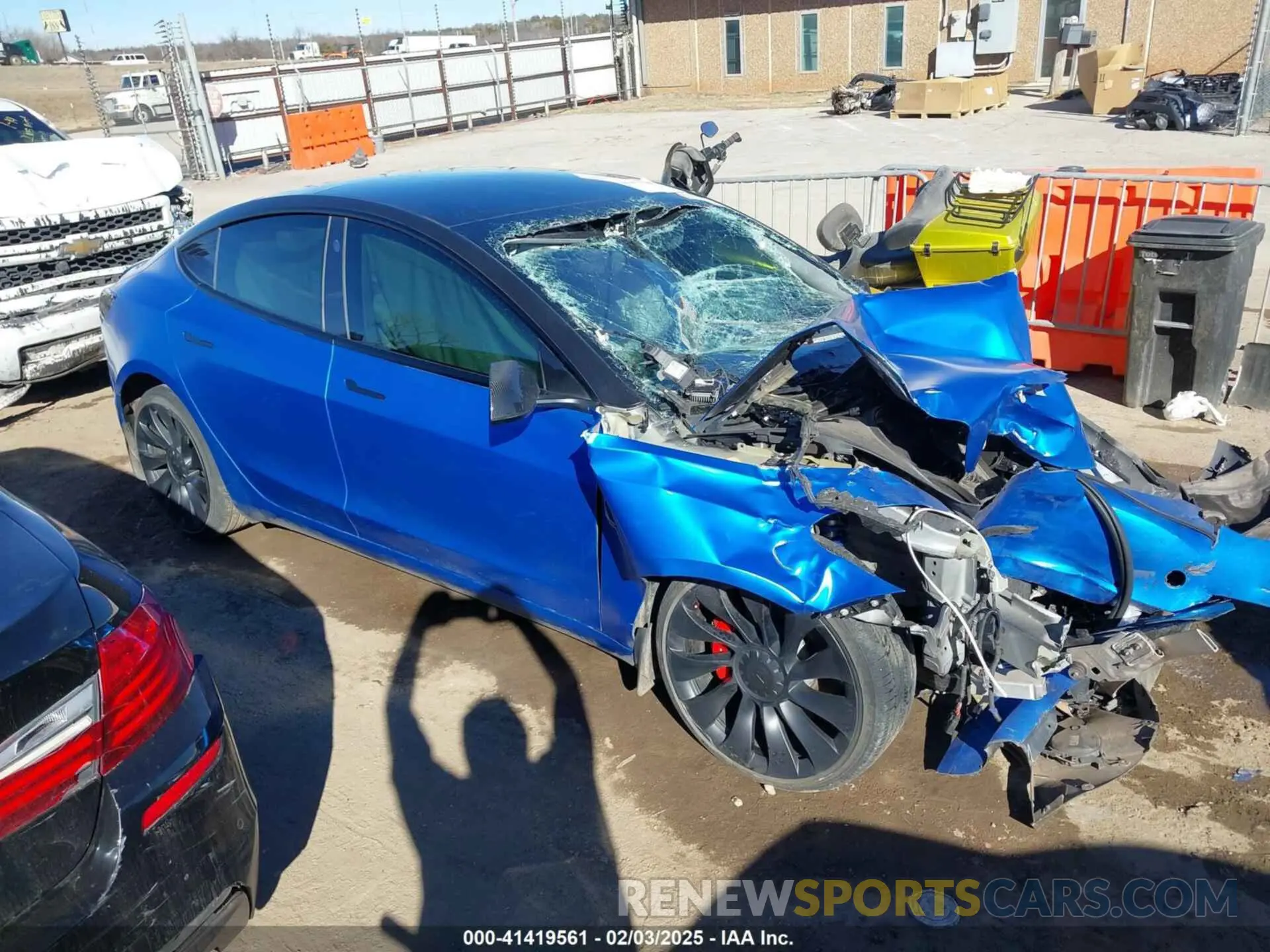 12 Фотография поврежденного автомобиля 5YJ3E1EC9NF337945 TESLA MODEL 3 2022