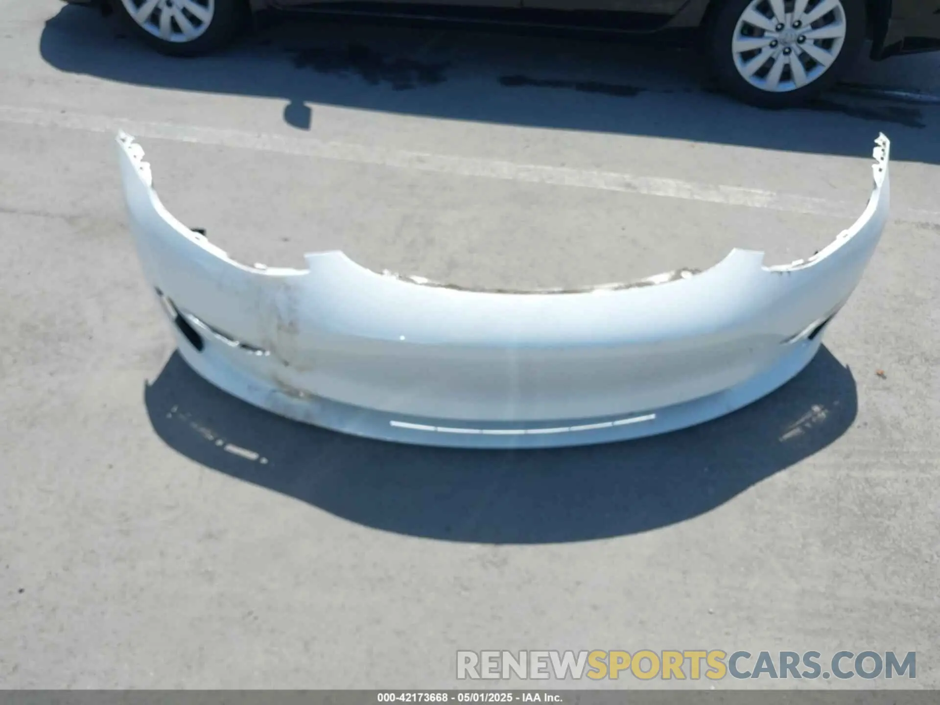 12 Photograph of a damaged car 5YJ3E1ECXNF270238 TESLA MODEL 3 2022