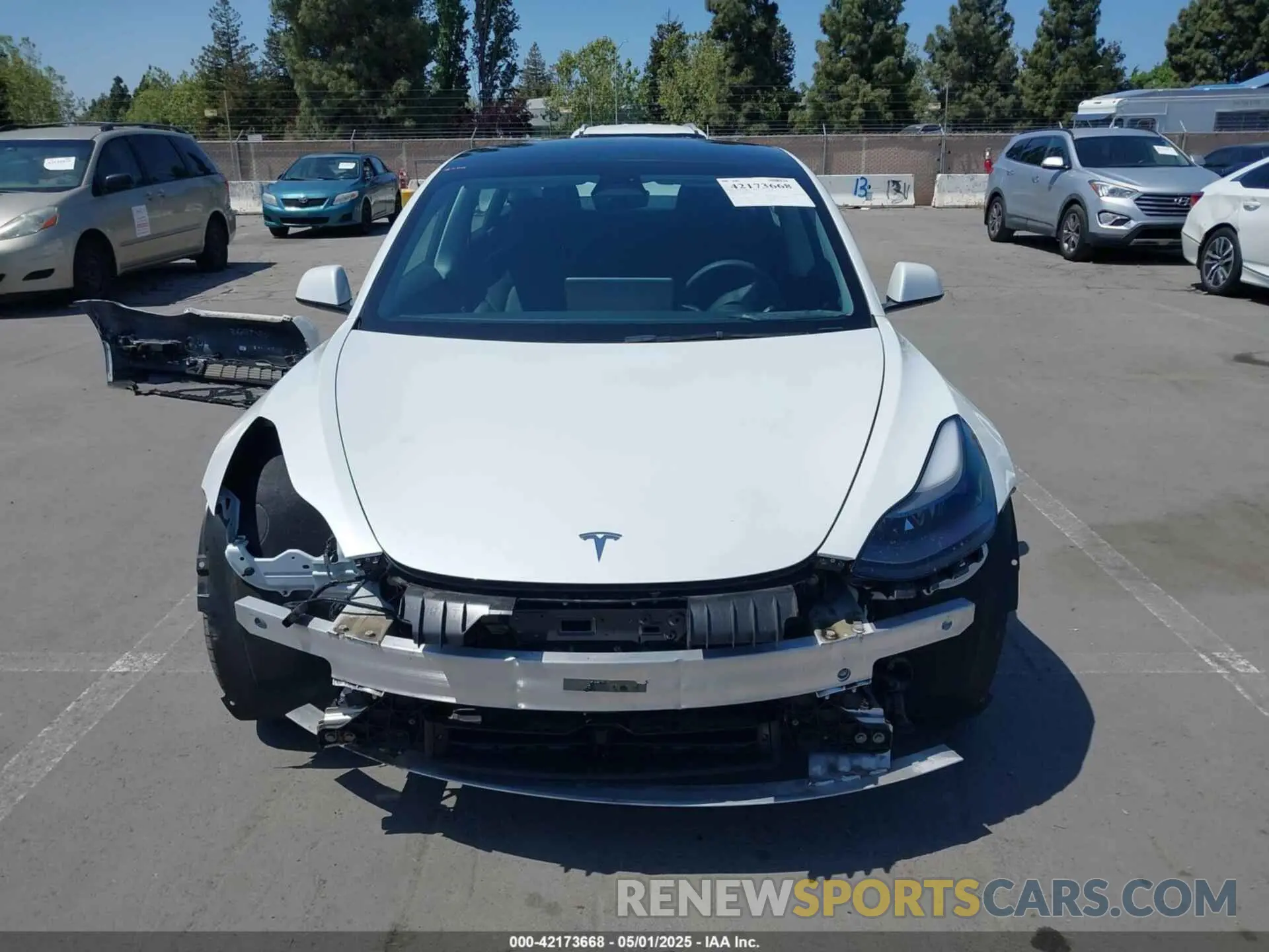 13 Photograph of a damaged car 5YJ3E1ECXNF270238 TESLA MODEL 3 2022