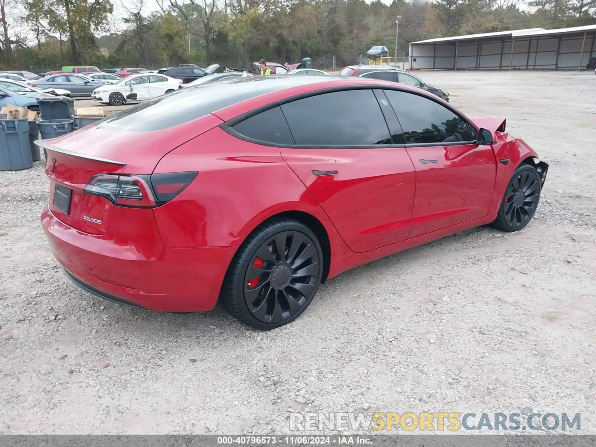 4 Photograph of a damaged car 5YJ3E1ECXNF326159 TESLA MODEL 3 2022