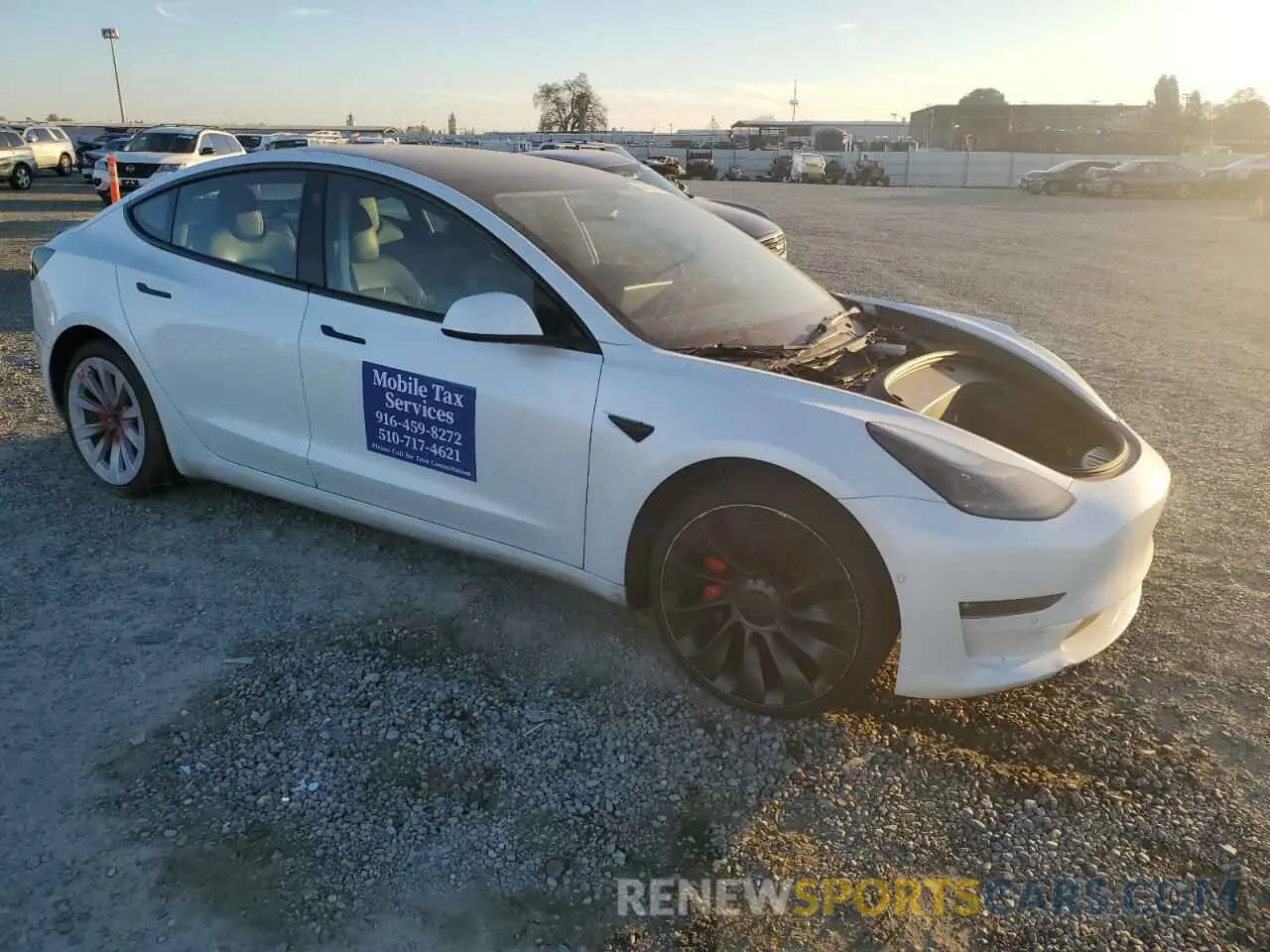 4 Фотография поврежденного автомобиля 5YJ3E1ECXNF354477 TESLA MODEL 3 2022