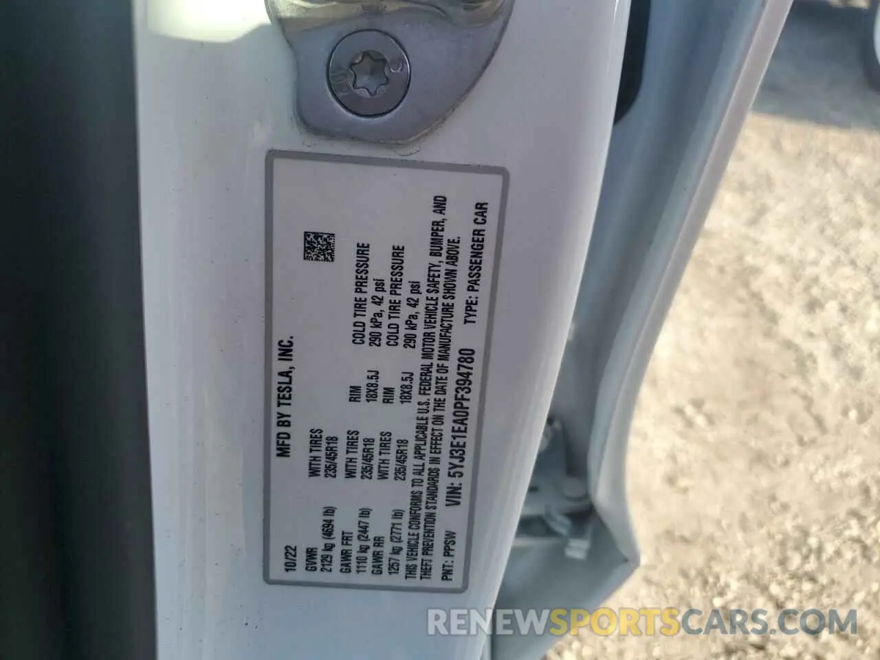 12 Фотография поврежденного автомобиля 5YJ3E1EA0PF394780 TESLA MODEL 3 2023
