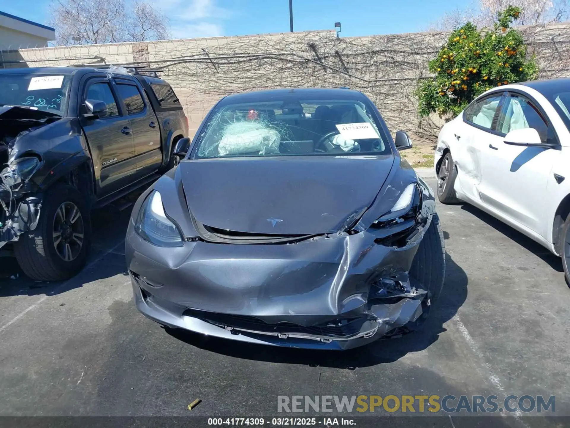 11 Photograph of a damaged car 5YJ3E1EA0PF408774 TESLA MODEL 3 2023