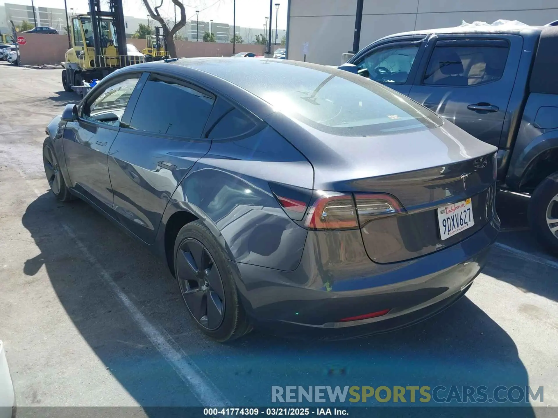 3 Photograph of a damaged car 5YJ3E1EA0PF408774 TESLA MODEL 3 2023
