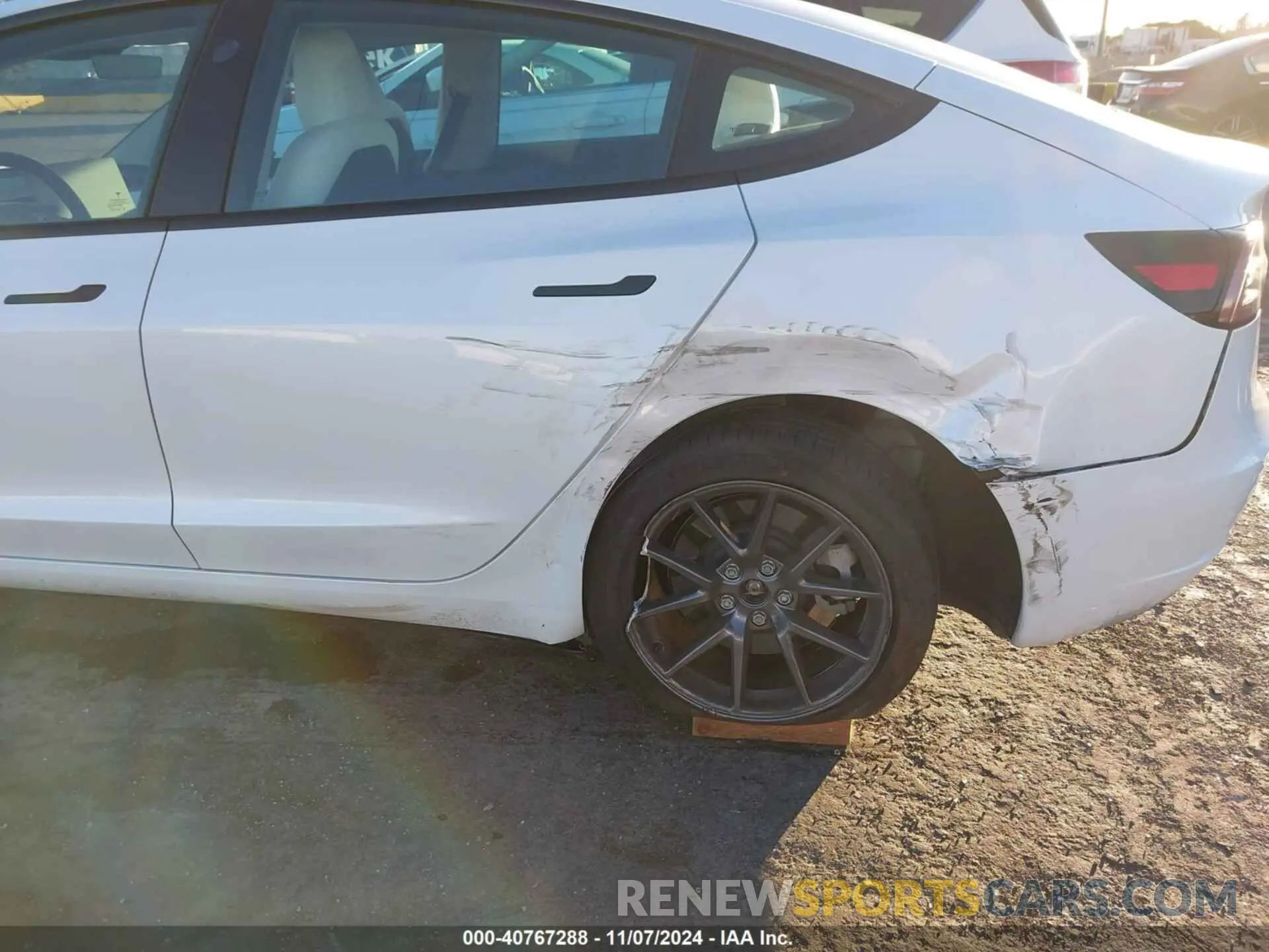 6 Photograph of a damaged car 5YJ3E1EA0PF422609 TESLA MODEL 3 2023