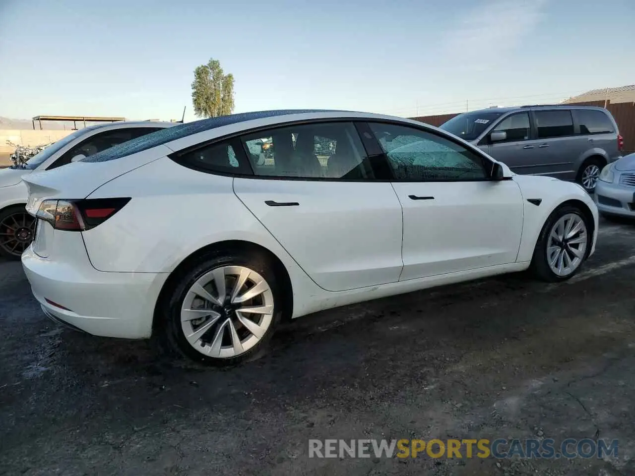 3 Фотография поврежденного автомобиля 5YJ3E1EA0PF457747 TESLA MODEL 3 2023