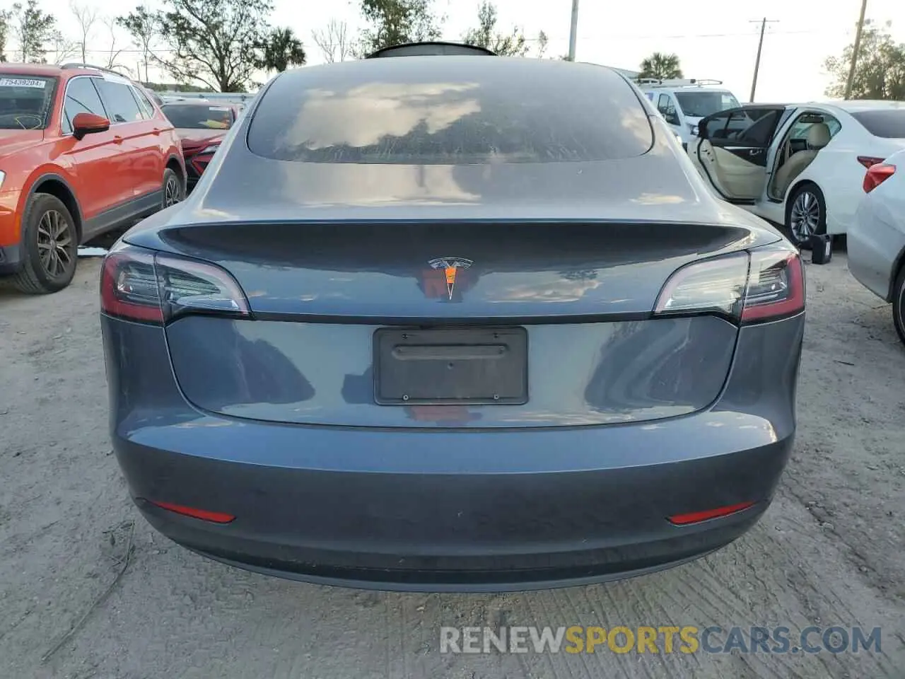 6 Photograph of a damaged car 5YJ3E1EA0PF458171 TESLA MODEL 3 2023