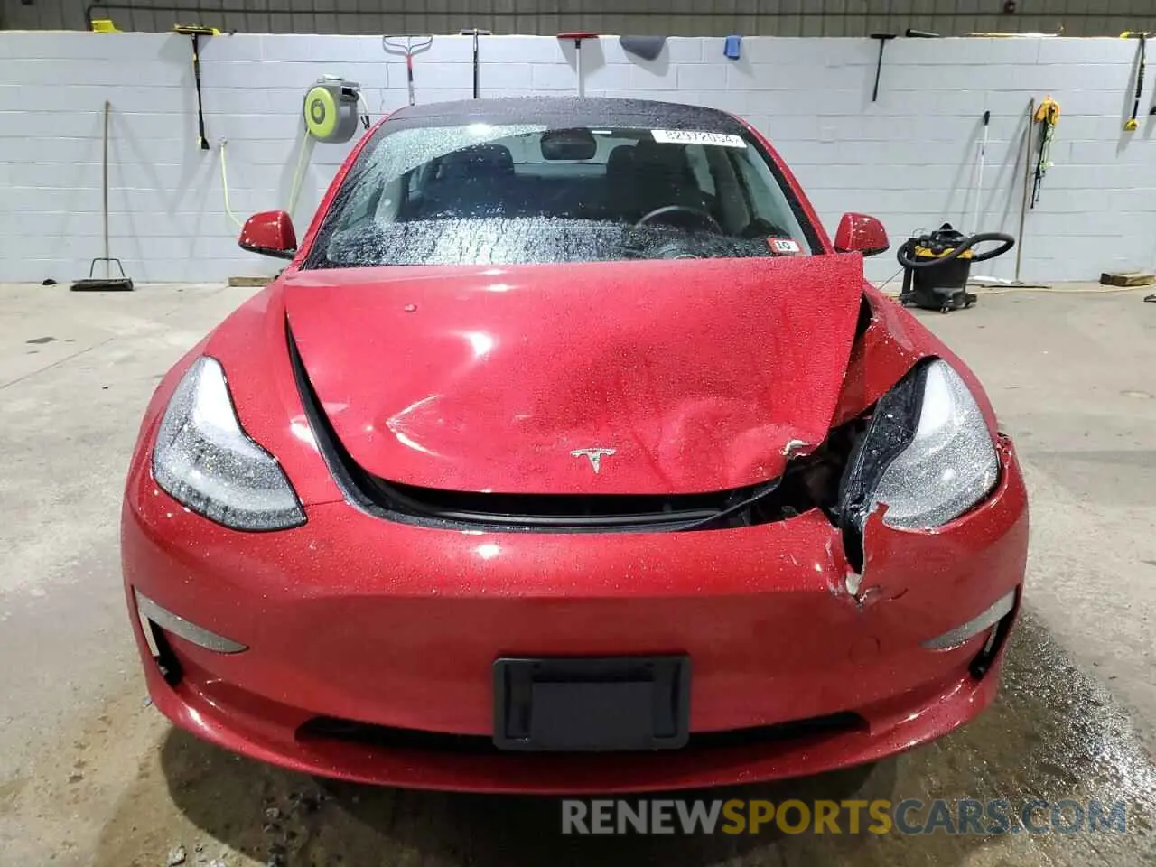 5 Photograph of a damaged car 5YJ3E1EA0PF462303 TESLA MODEL 3 2023