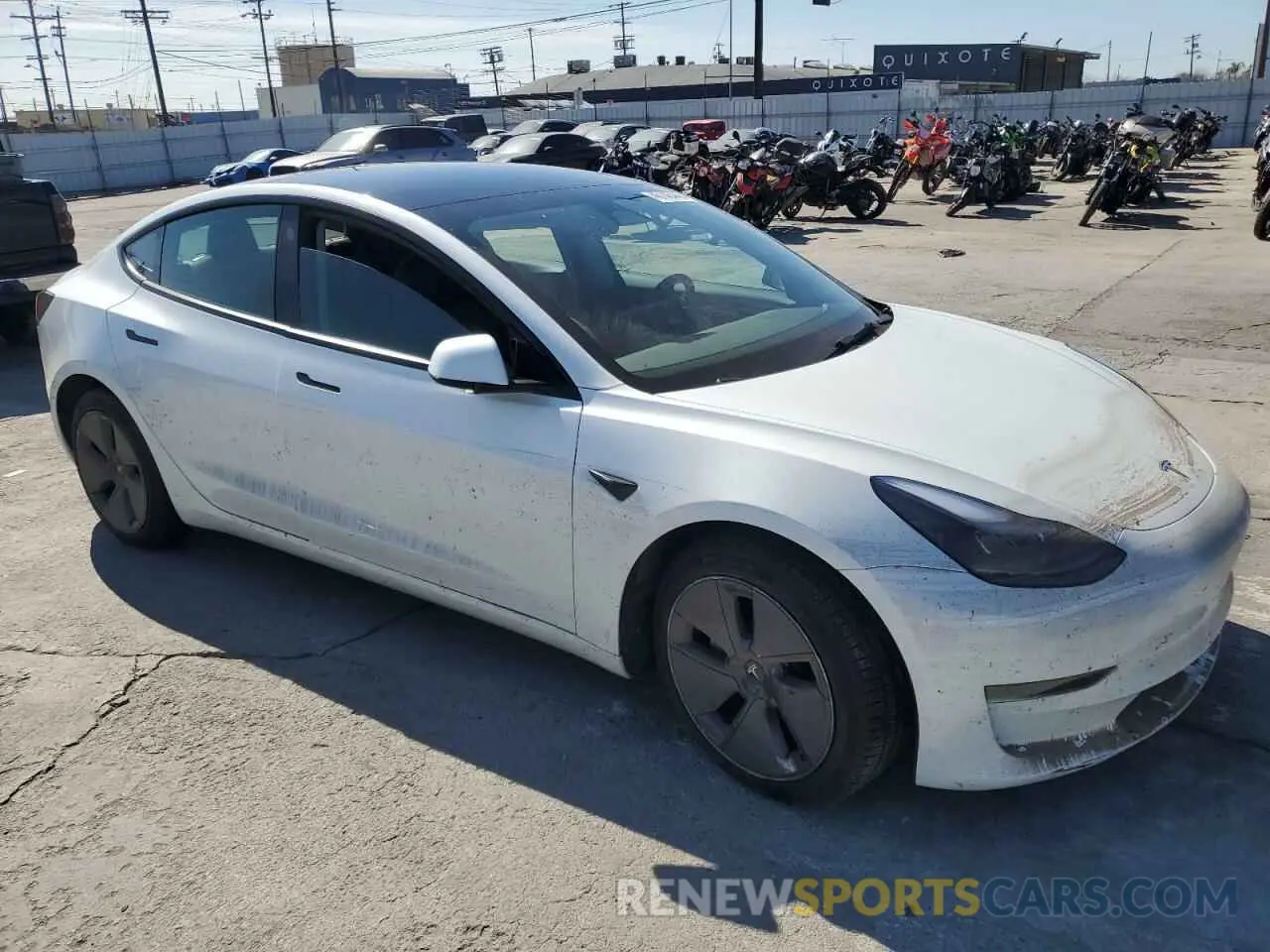 4 Photograph of a damaged car 5YJ3E1EA0PF475732 TESLA MODEL 3 2023