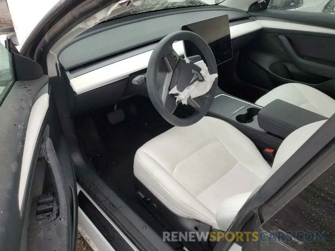 8 Photograph of a damaged car 5YJ3E1EA0PF480154 TESLA MODEL 3 2023