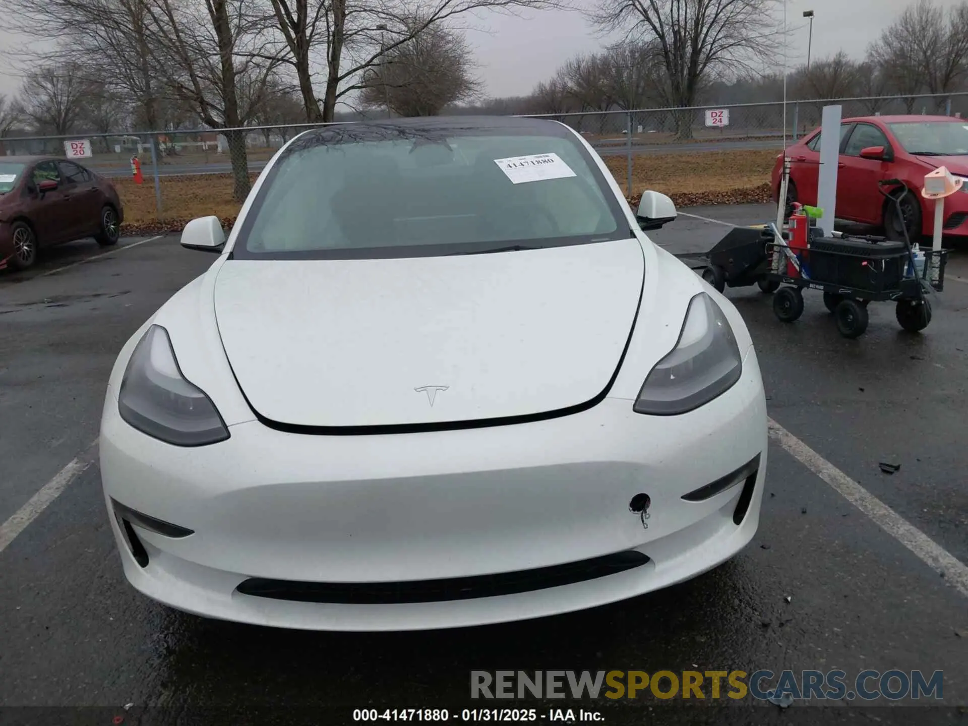 11 Photograph of a damaged car 5YJ3E1EA0PF498895 TESLA MODEL 3 2023