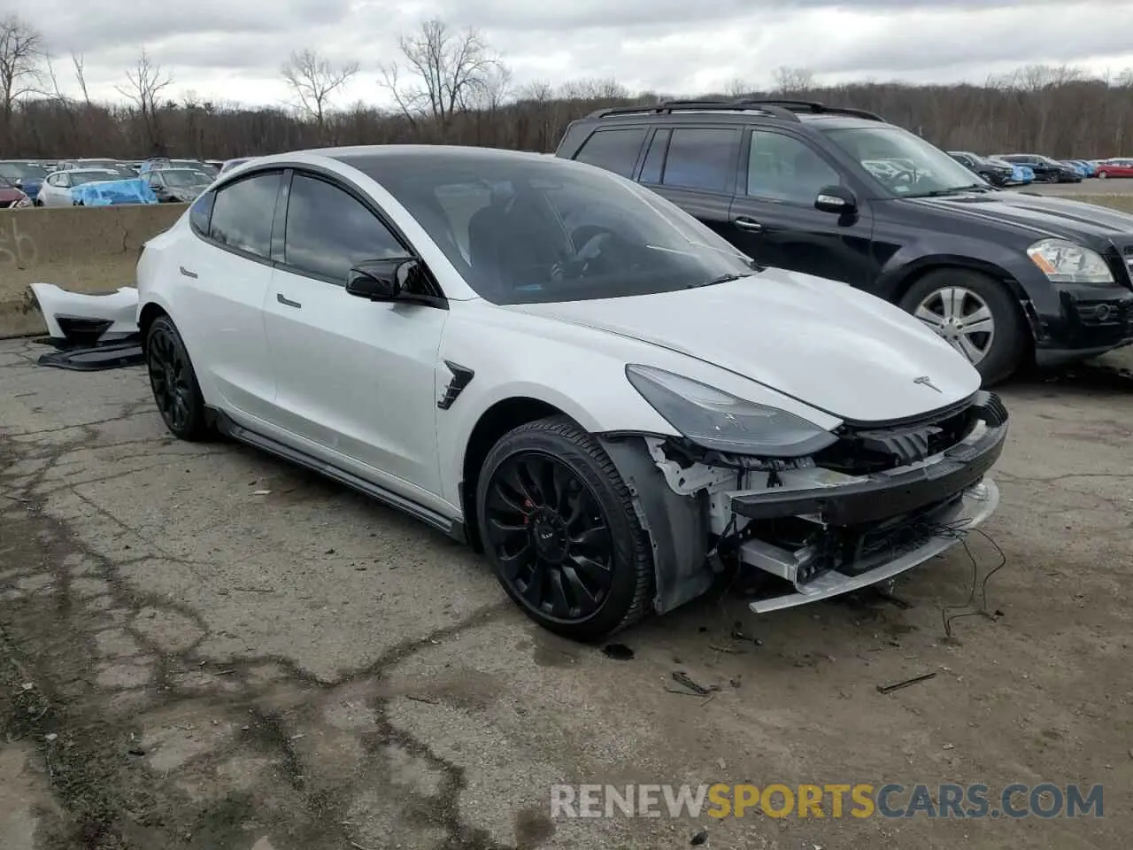 4 Фотография поврежденного автомобиля 5YJ3E1EA0PF509331 TESLA MODEL 3 2023