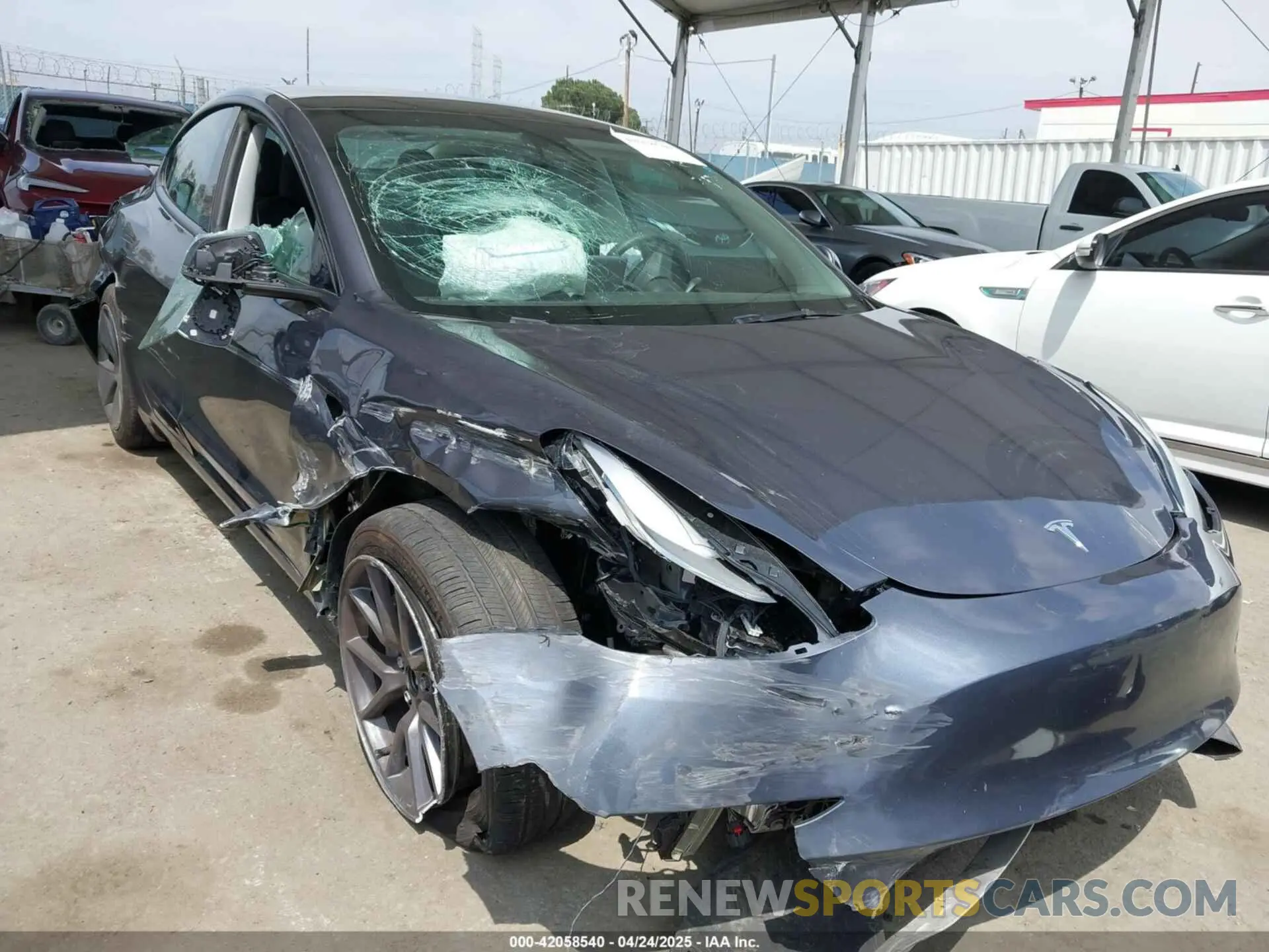 6 Фотография поврежденного автомобиля 5YJ3E1EA0PF518904 TESLA MODEL 3 2023