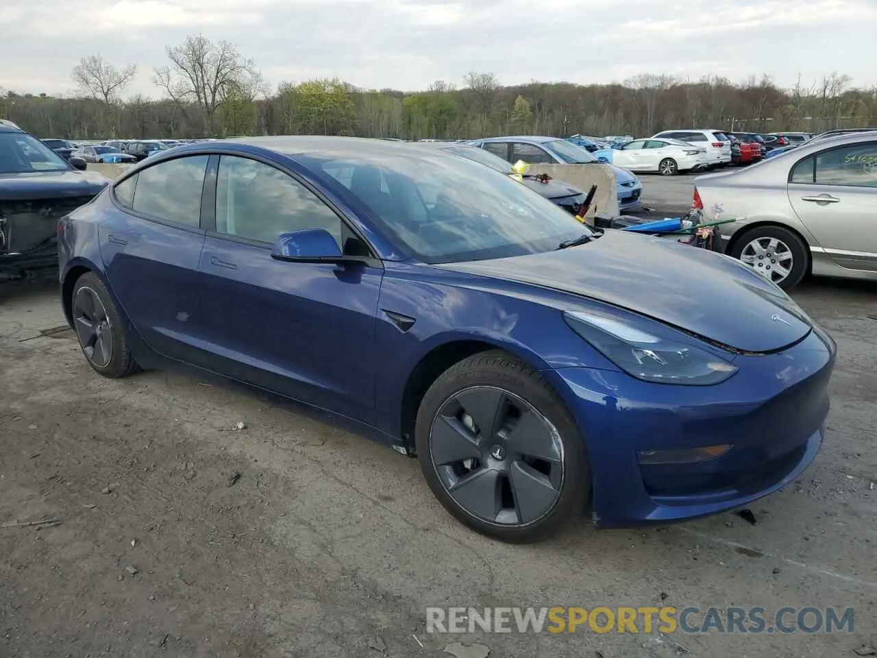 4 Фотография поврежденного автомобиля 5YJ3E1EA0PF550980 TESLA MODEL 3 2023