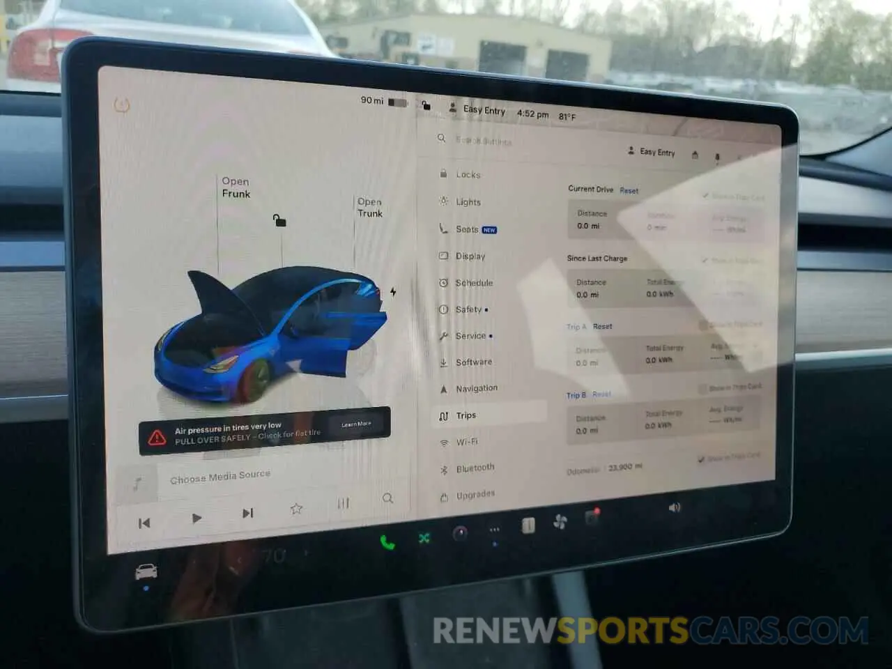 9 Фотография поврежденного автомобиля 5YJ3E1EA0PF550980 TESLA MODEL 3 2023