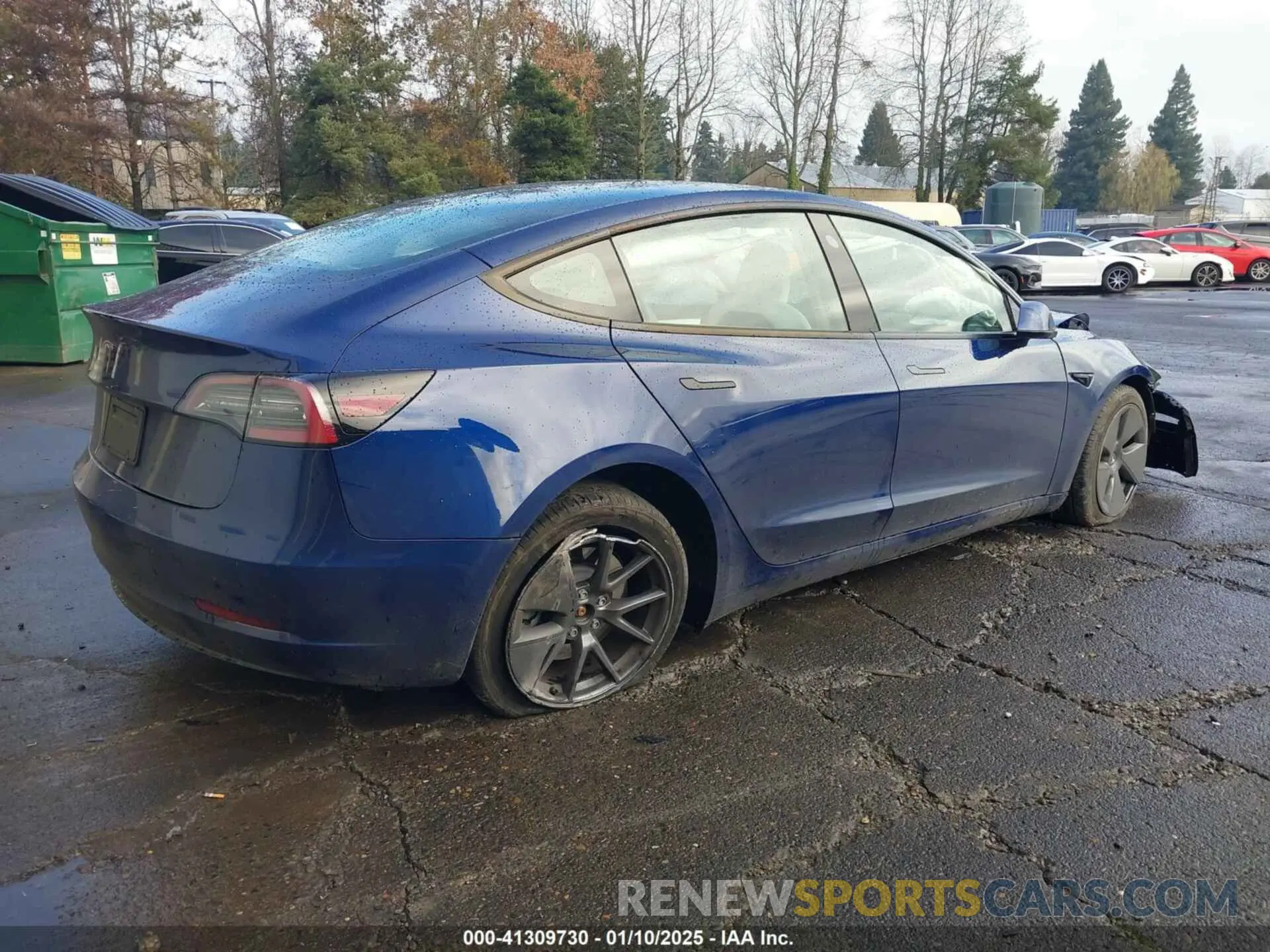 4 Photograph of a damaged car 5YJ3E1EA0PF551837 TESLA MODEL 3 2023