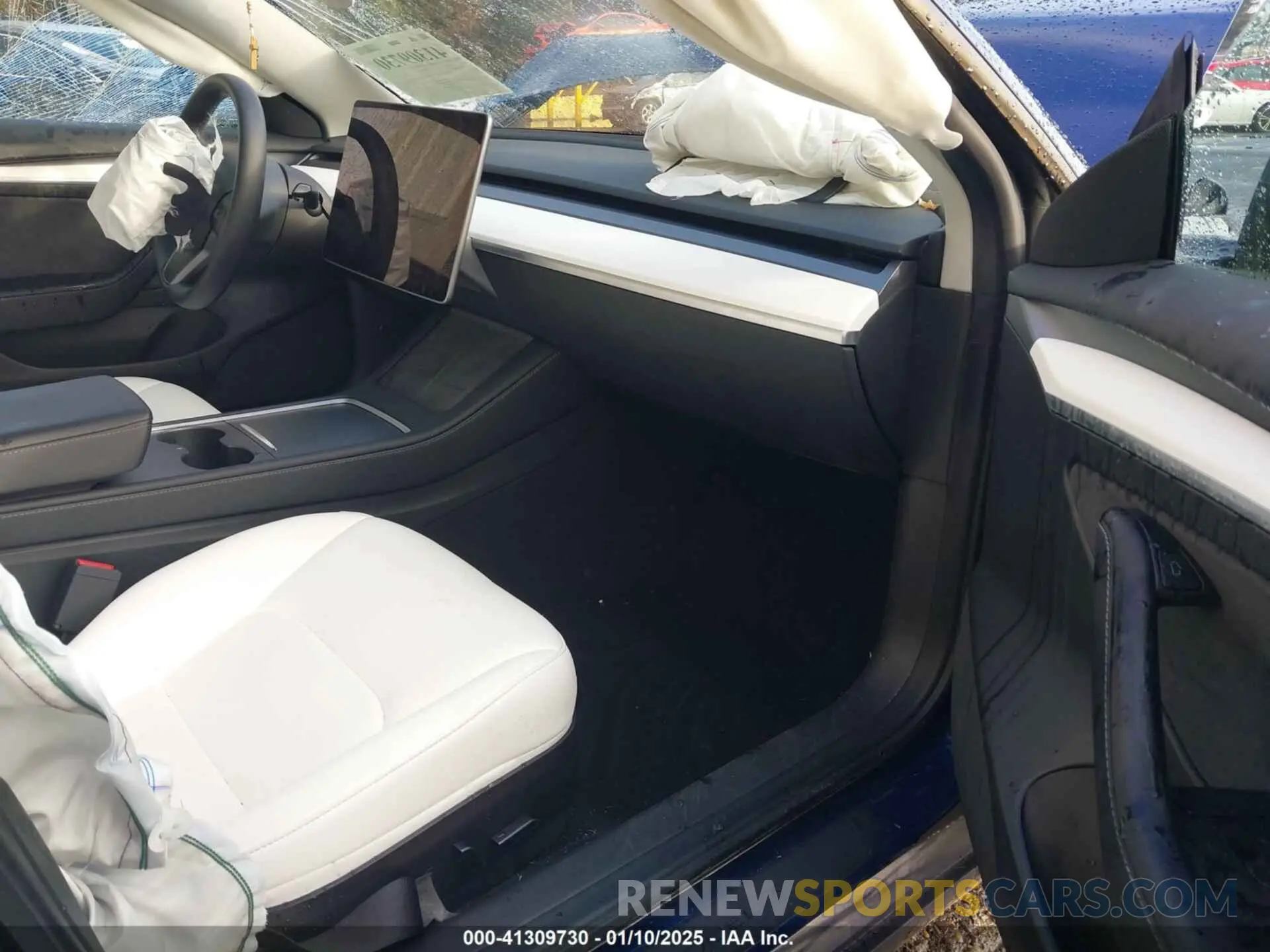 5 Photograph of a damaged car 5YJ3E1EA0PF551837 TESLA MODEL 3 2023