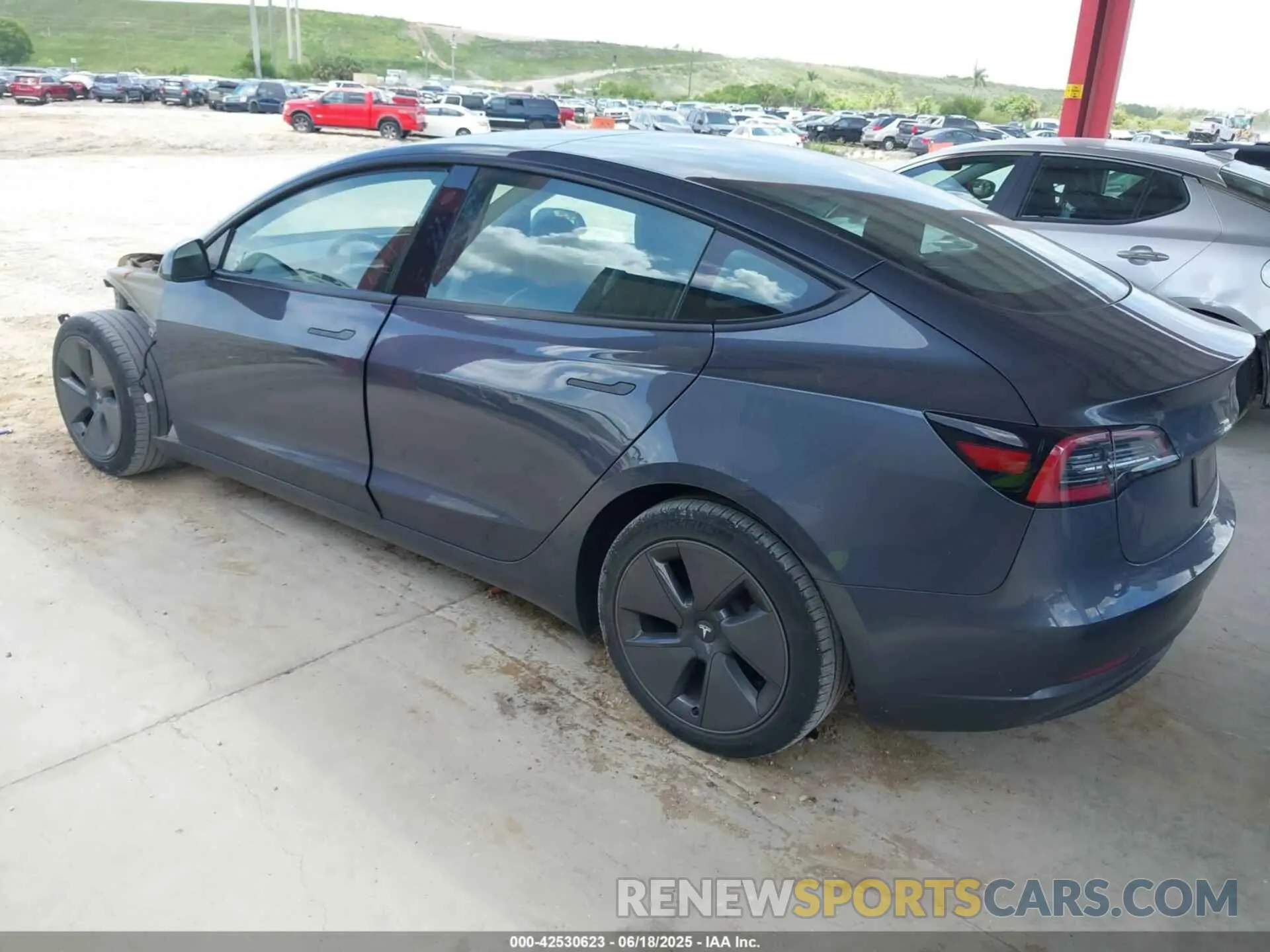 14 Фотография поврежденного автомобиля 5YJ3E1EA0PF555919 TESLA MODEL 3 2023